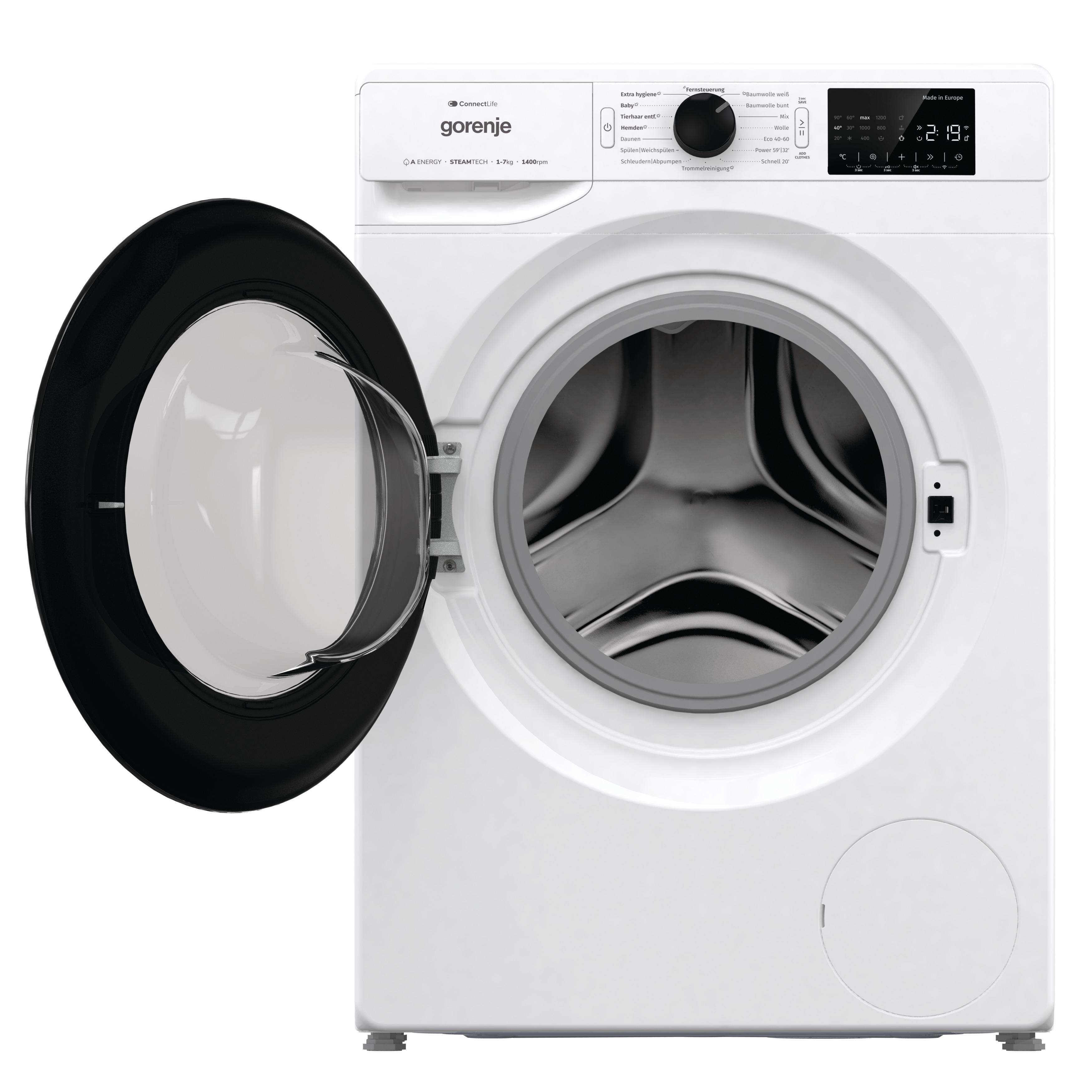 Weiße Gorenje Waschmaschine mit geöffneter Tür. Innen ist die Trommel sichtbar. Schwarzer Türrahmen.