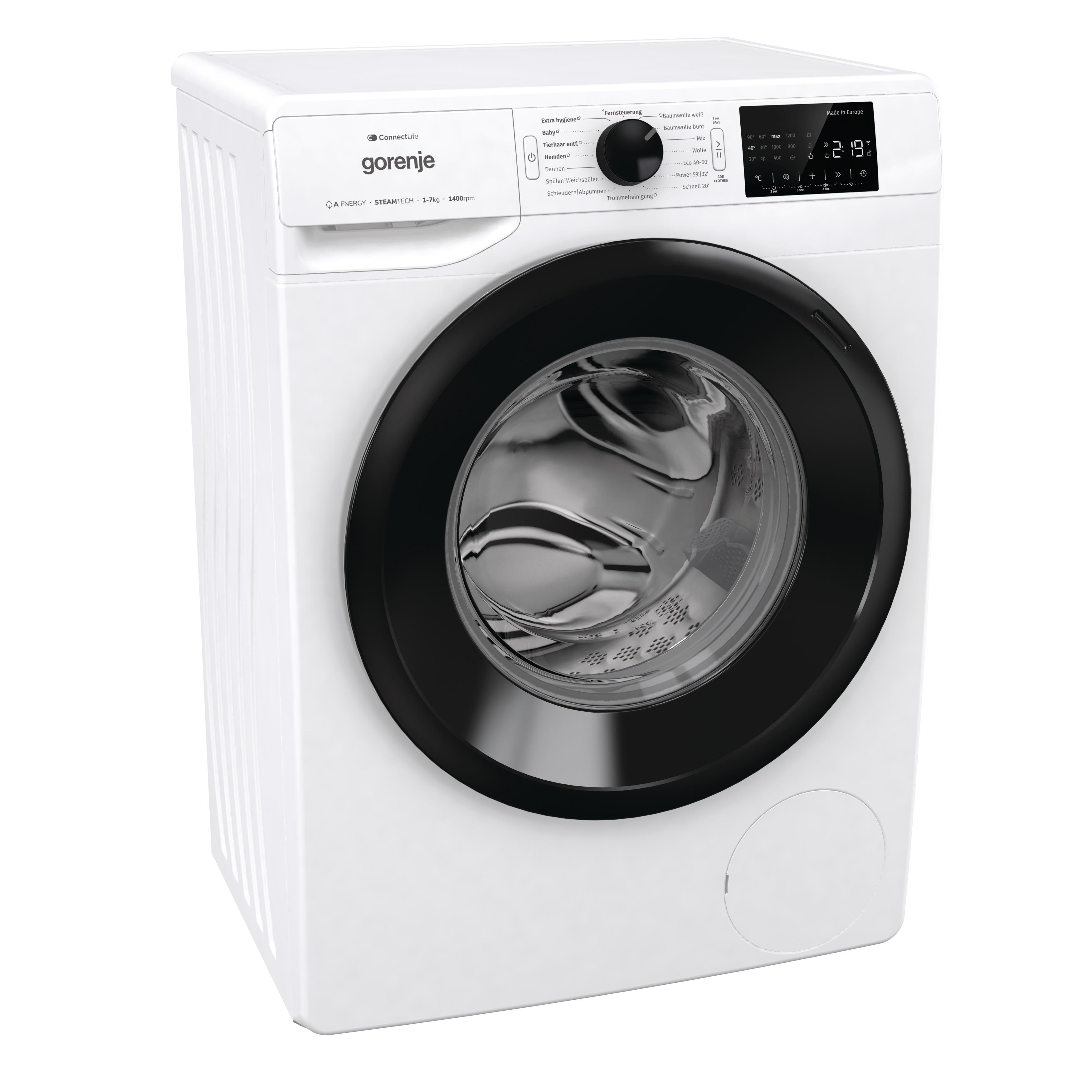 Weiße Gorenje Waschmaschine, schwarze Tür, Digitalanzeige, Knöpfe. Schräge Ansicht.
