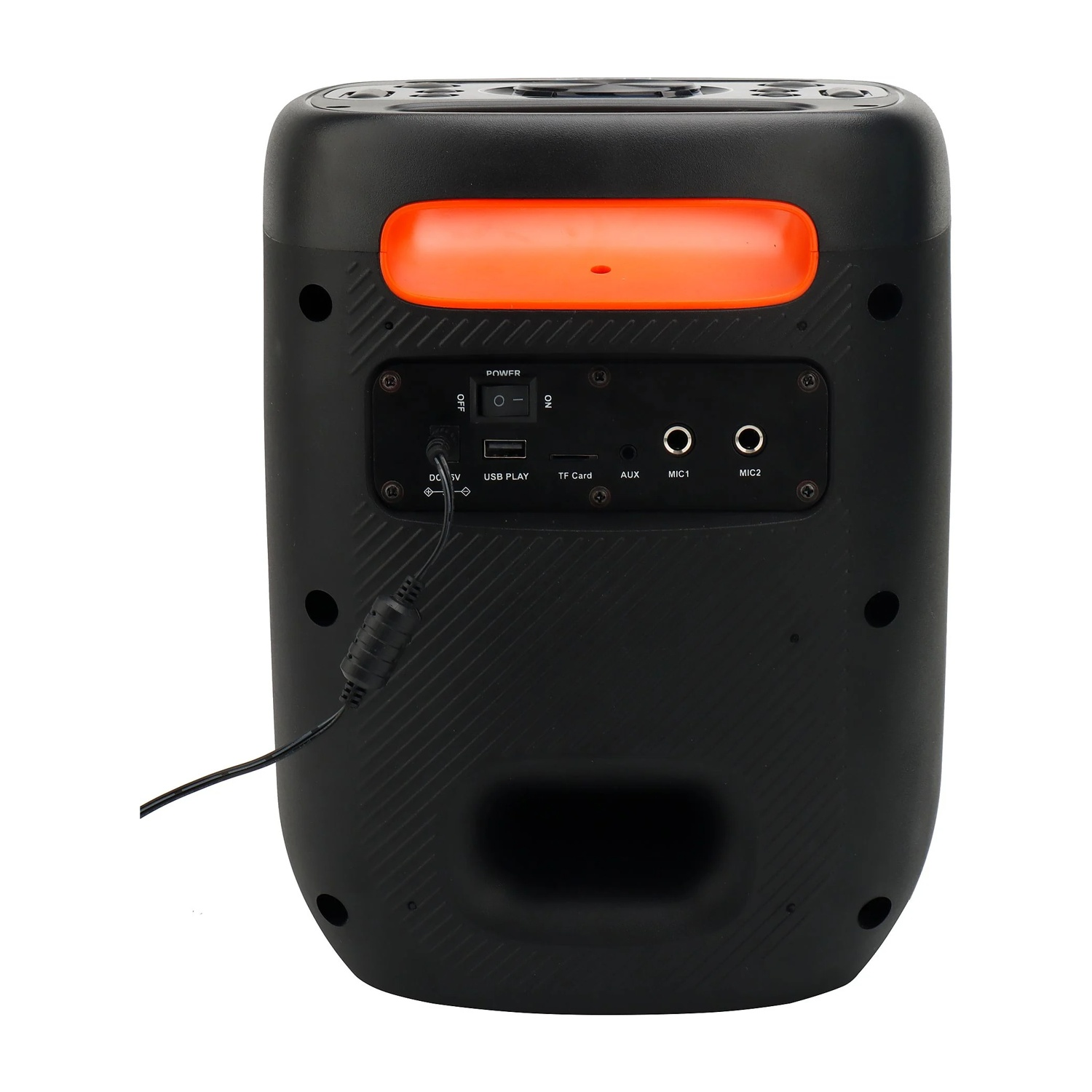 Retro del diffusore nero. Ha un pulsante di accensione, porta USB, AUX e ingressi microfono. Nero.