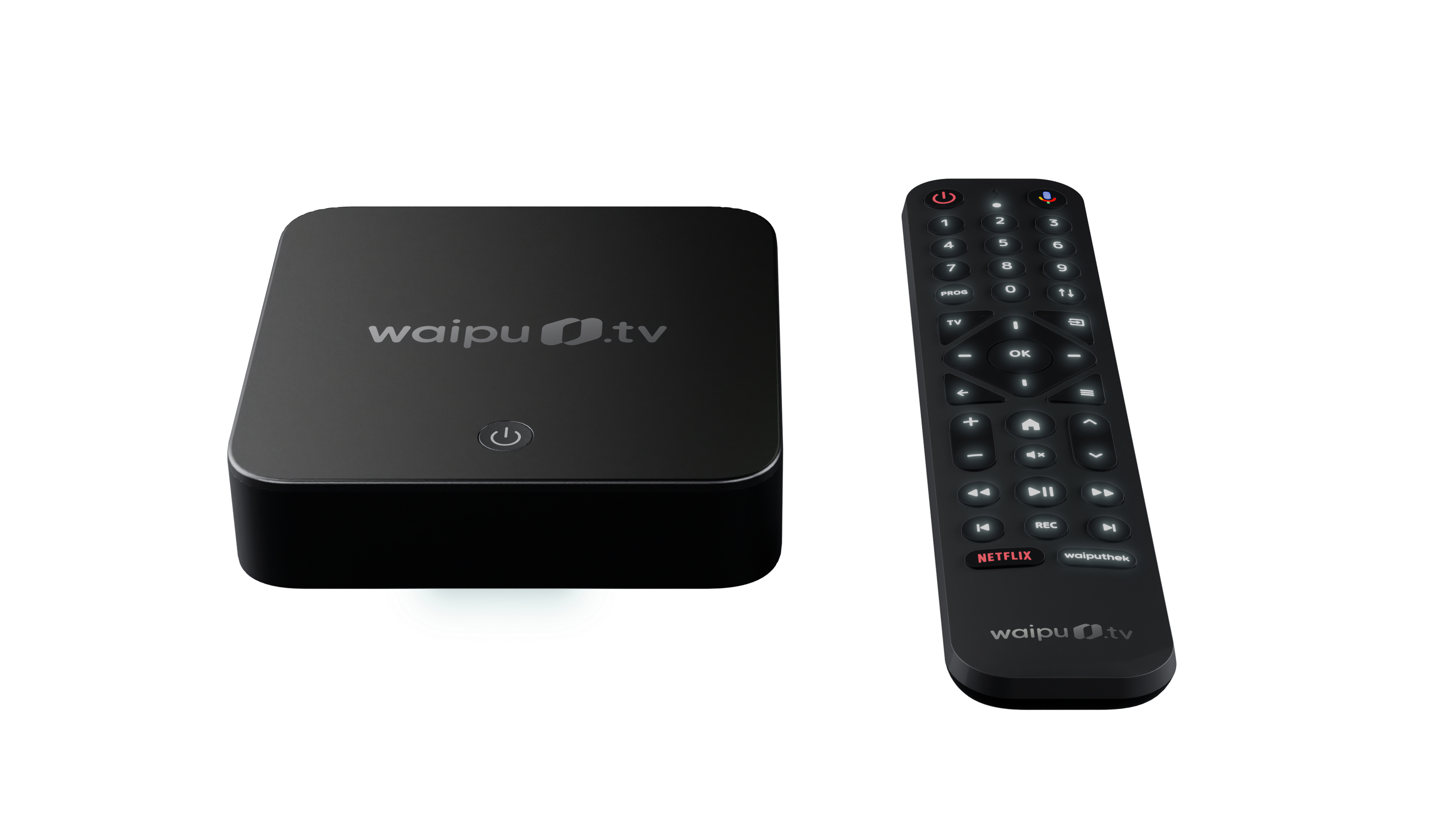 Schwarze waipu.tv Set-Top-Box und Fernbedienung. Die Box ist rechteckig mit abgerundeten Kanten. Die Fernbedienung hat viele Knöpfe.