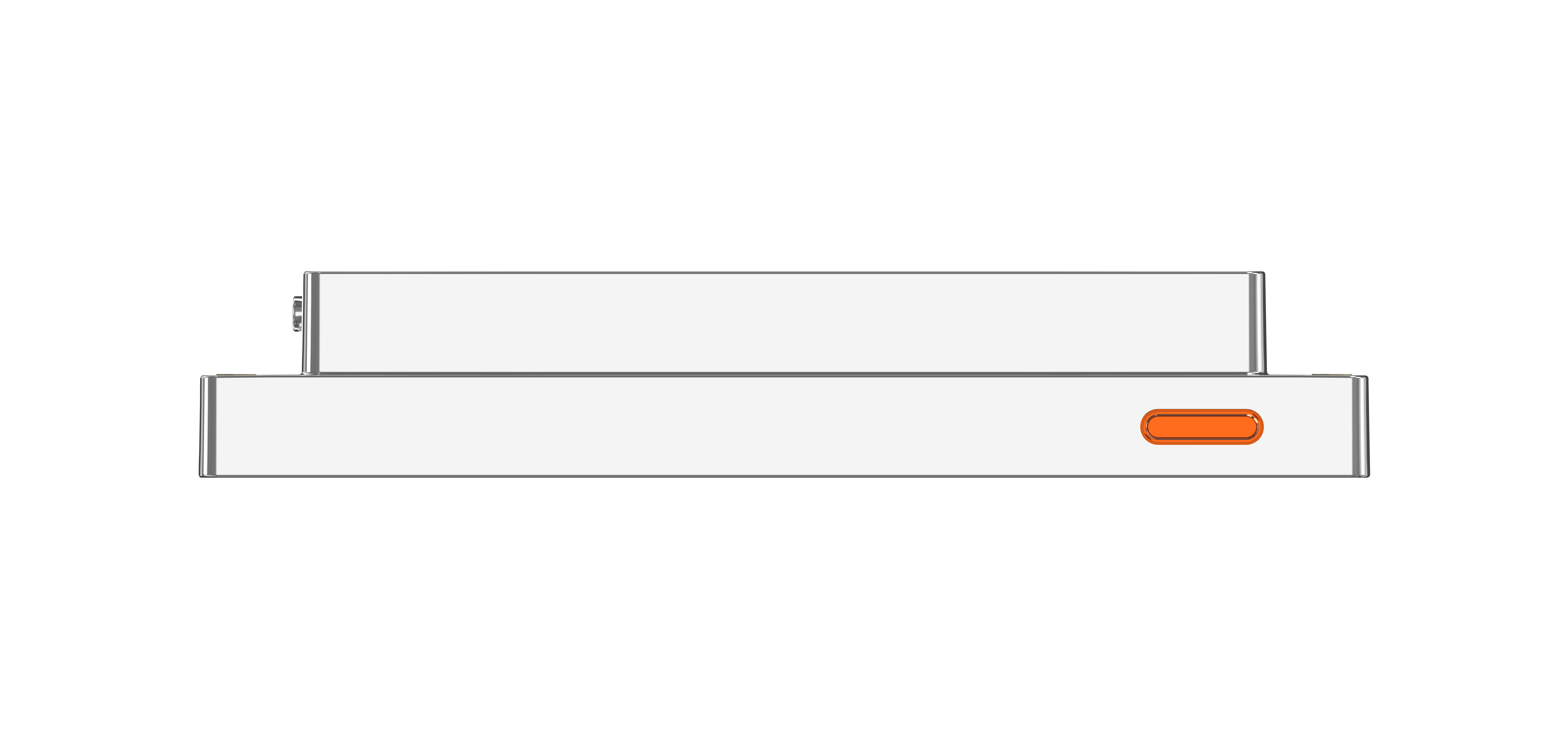 Ein weißes rechteckiges Gerät mit orangefarbenem Knopf. Das Objekt liegt auf weißer Oberfläche.