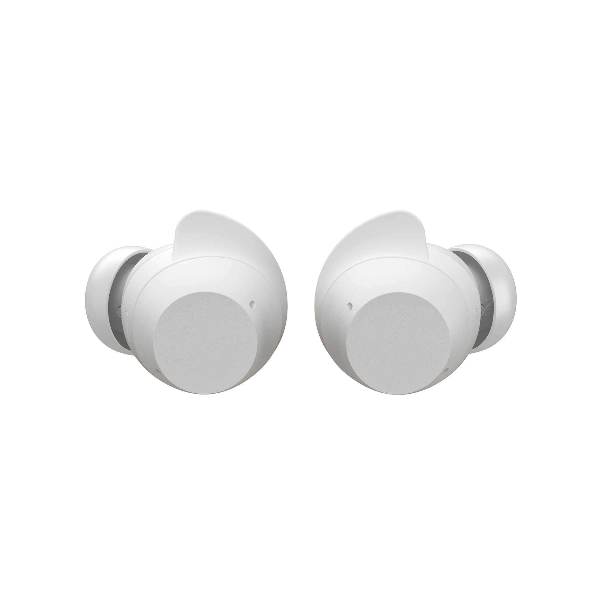 Dos auriculares blancos, en primer plano, con las puntas apuntando hacia el espectador. Están ligeramente angulados.