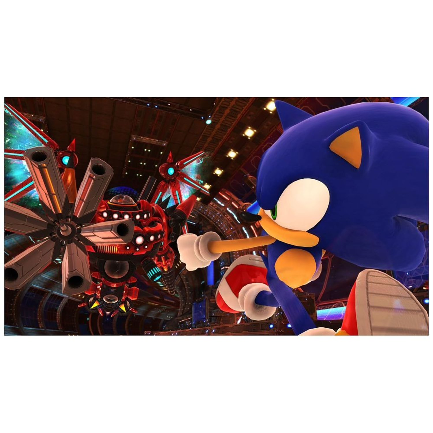 Sonic tegenover een rode robot, andere robots op de achtergrond, game scene, heldere lichten.