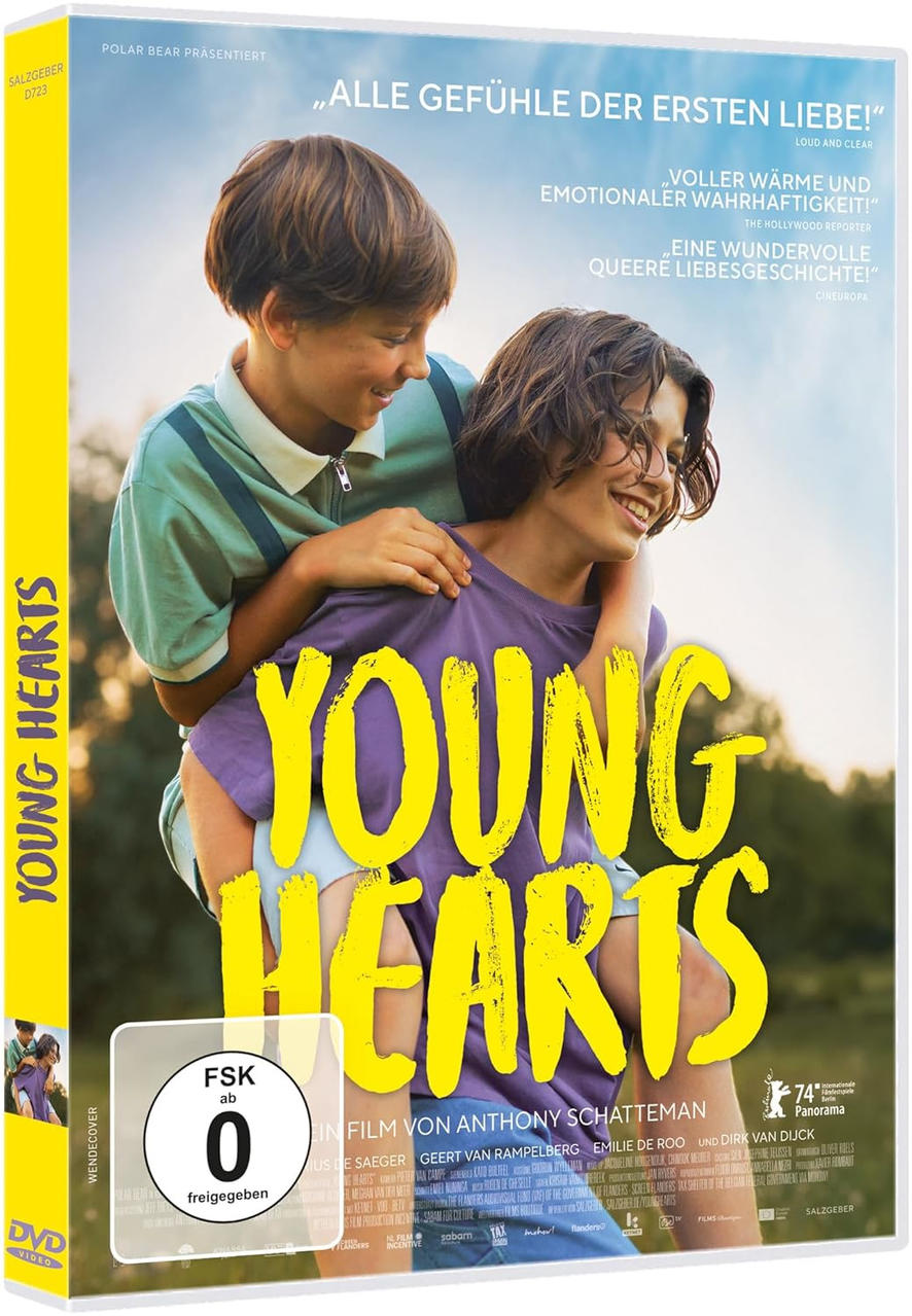 Zwei Jungen lachen, einer trägt den anderen auf dem Rücken, auf einer DVD-Hülle.