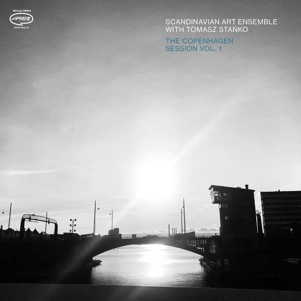 Albumcover: Brücke bei Sonnenuntergang, Gebäude und die Worte 'Scandinavian Art Ensemble'