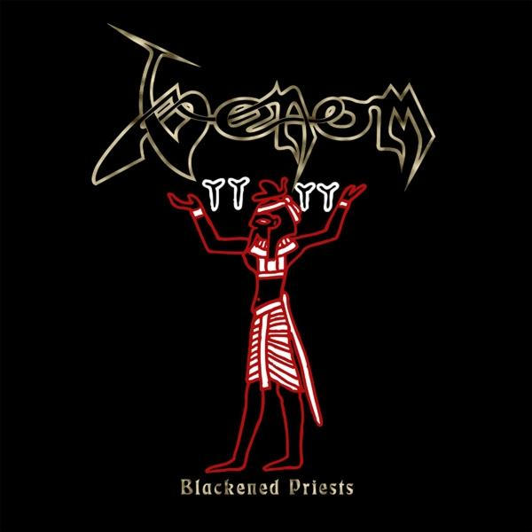 Albumcover mit 'Venom'-Logo, roter Figur und Text 'Blackened Priests' auf Schwarz.