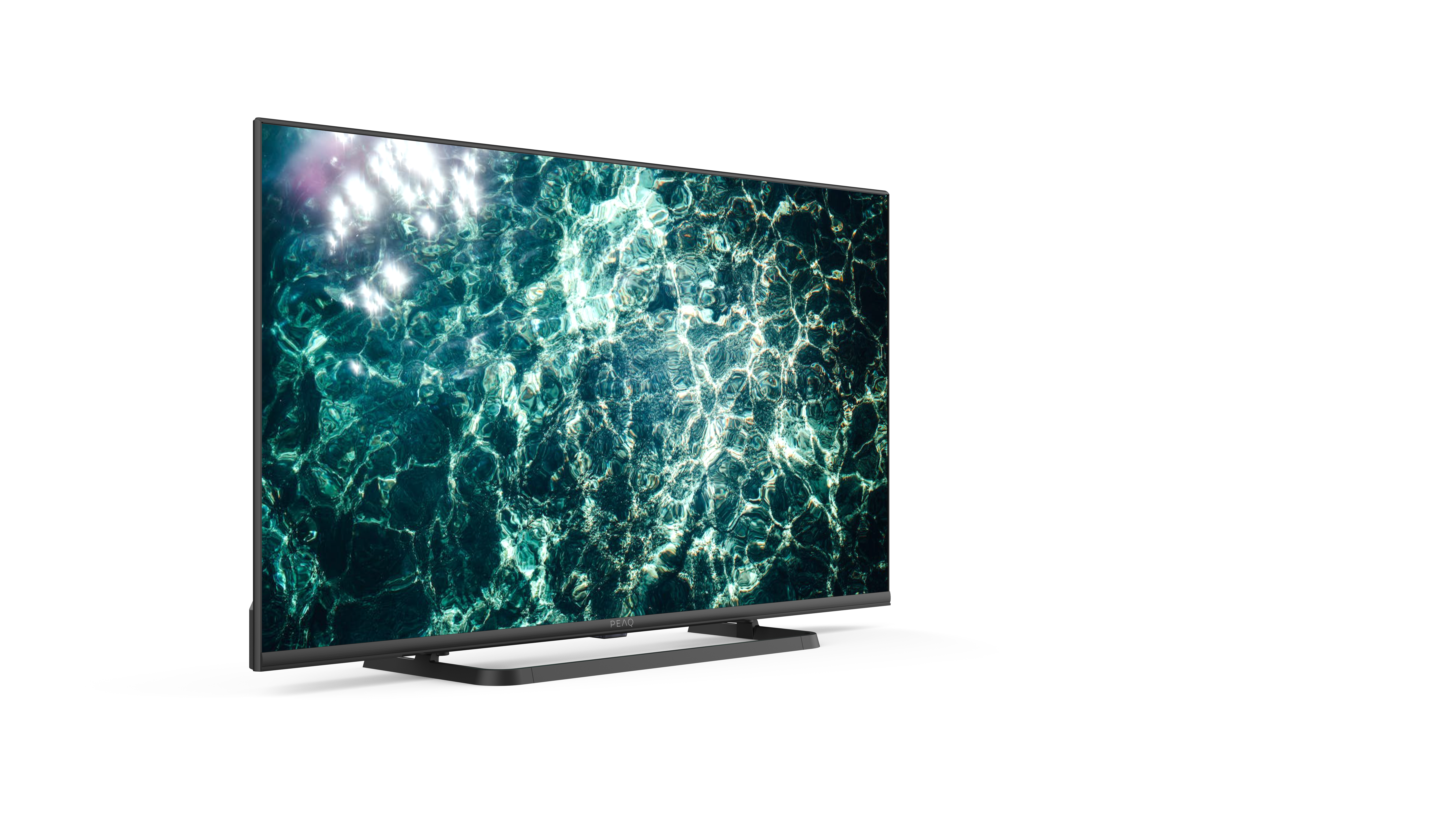 Ein Fernseher mit einer Wasserszene auf dem Bildschirm.