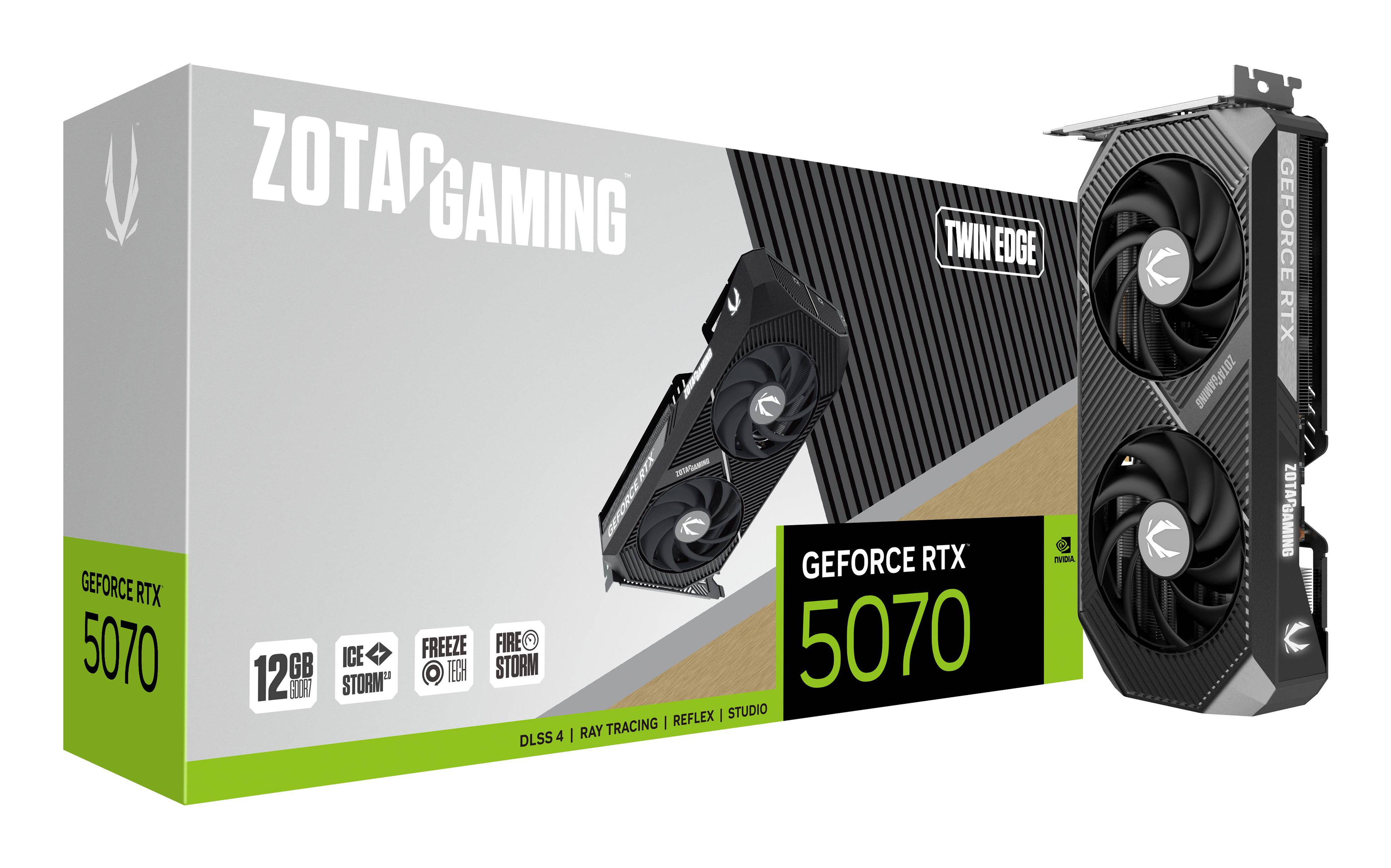 Box mit Zotac Gaming GeForce RTX 5070 Grafikkarte und die Karte selbst, mit hervorgehobenen Funktionen.
