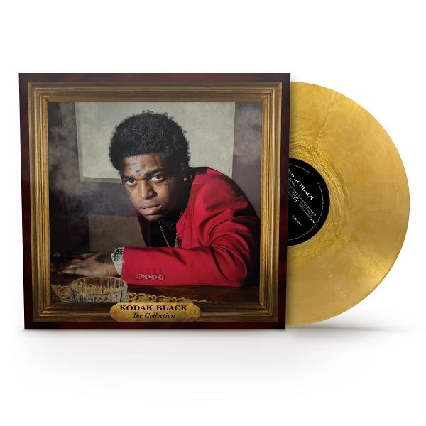 Album borító: Kodak Black, The Collection. Férfi piros dzsekiben, arany bakelit lemez.