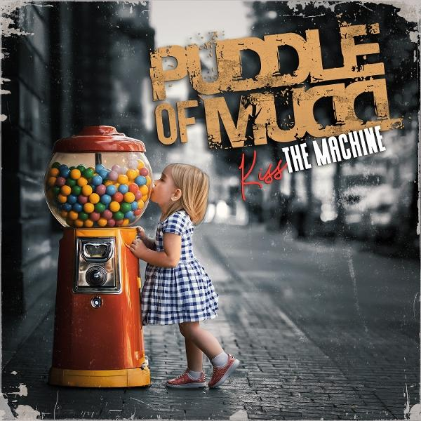 Ein kleines Mädchen küsst einen Kaugummiautomaten. Titel: Puddle of Mudd, Kiss the Machine.