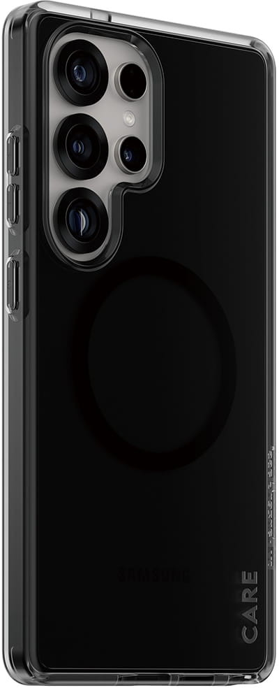 Przezroczyste etui na telefon na telefonie. Etui jest czarne i ma magnetyczny okrąg.