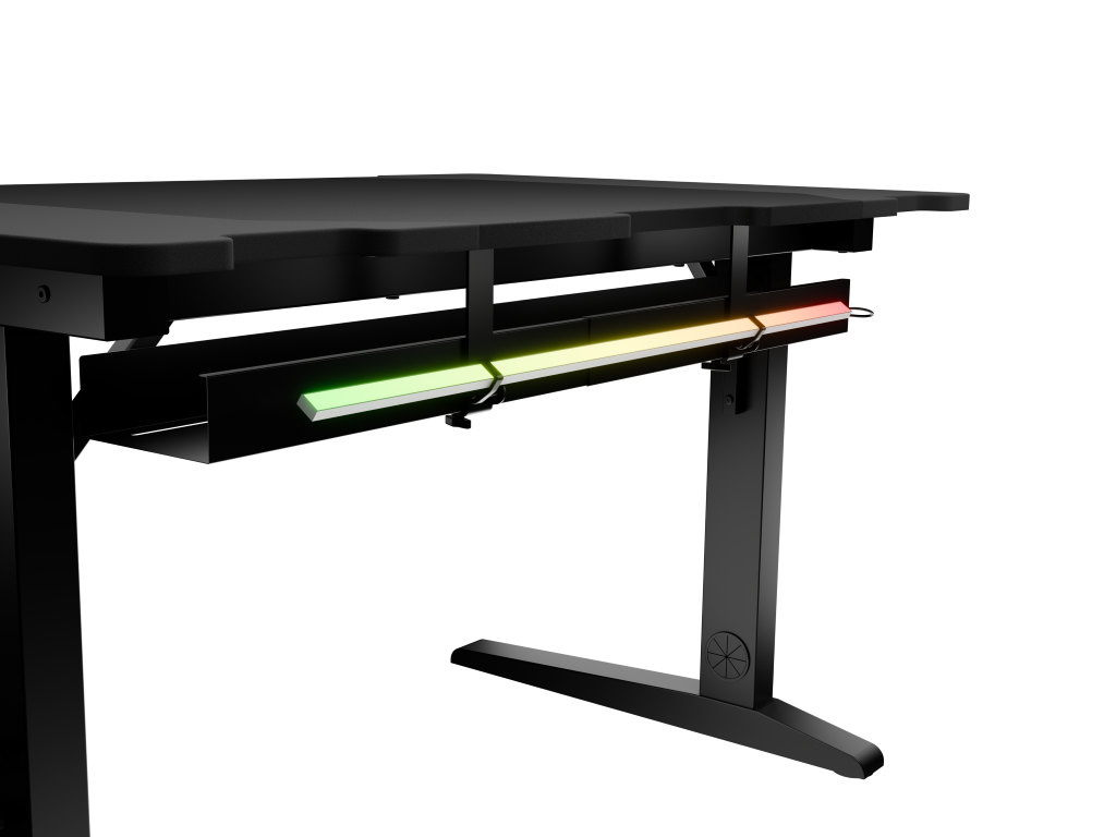 Czarny stół gamingowy z oświetleniem RGB pod stołem.