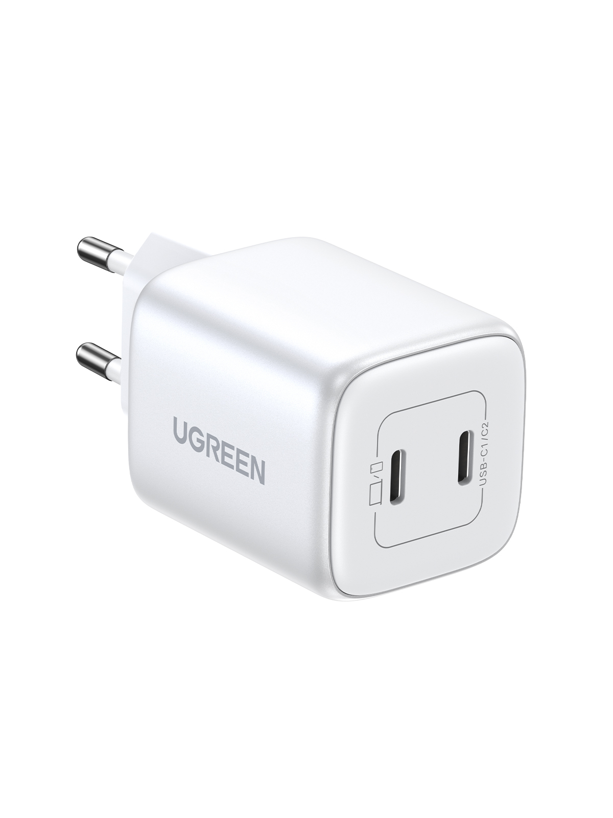 İki USB-C portlu ve AB fişli beyaz UGREEN şarj cihazı.