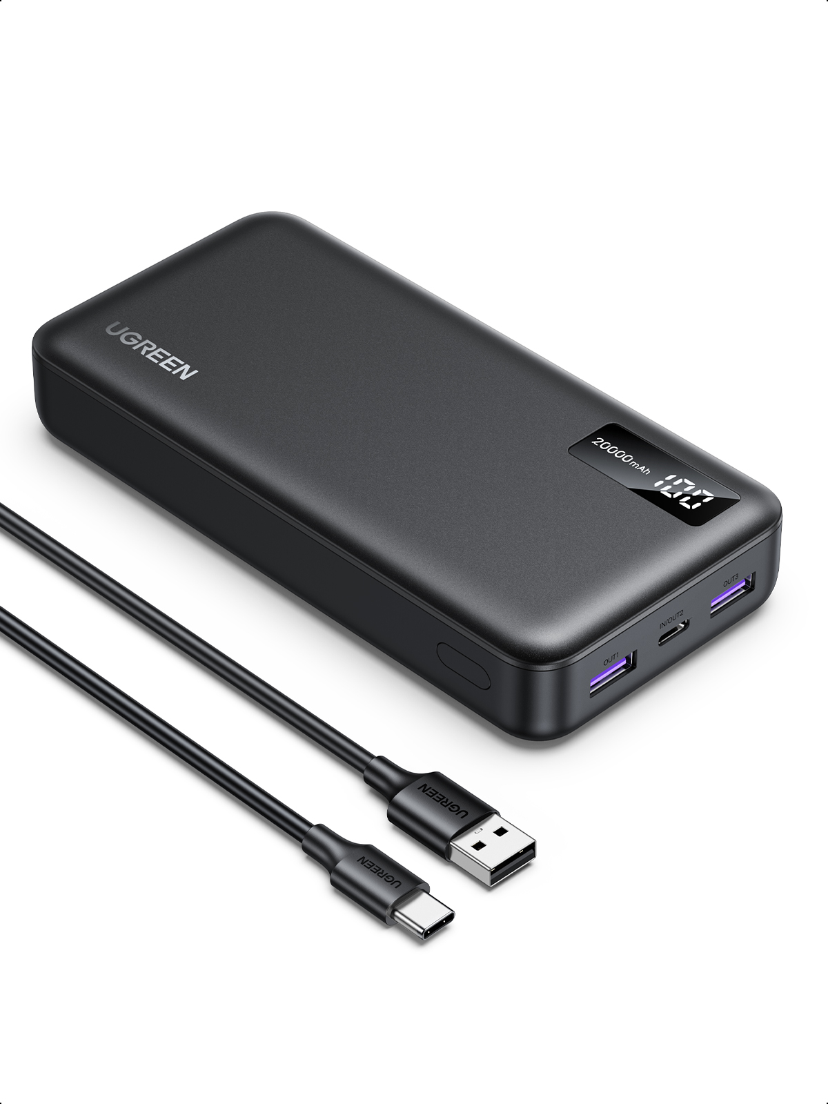 Siyah UGREEN power bank, 26000mAh ekranlı, USB kabloları bağlı, beyaz zemin üzerinde.