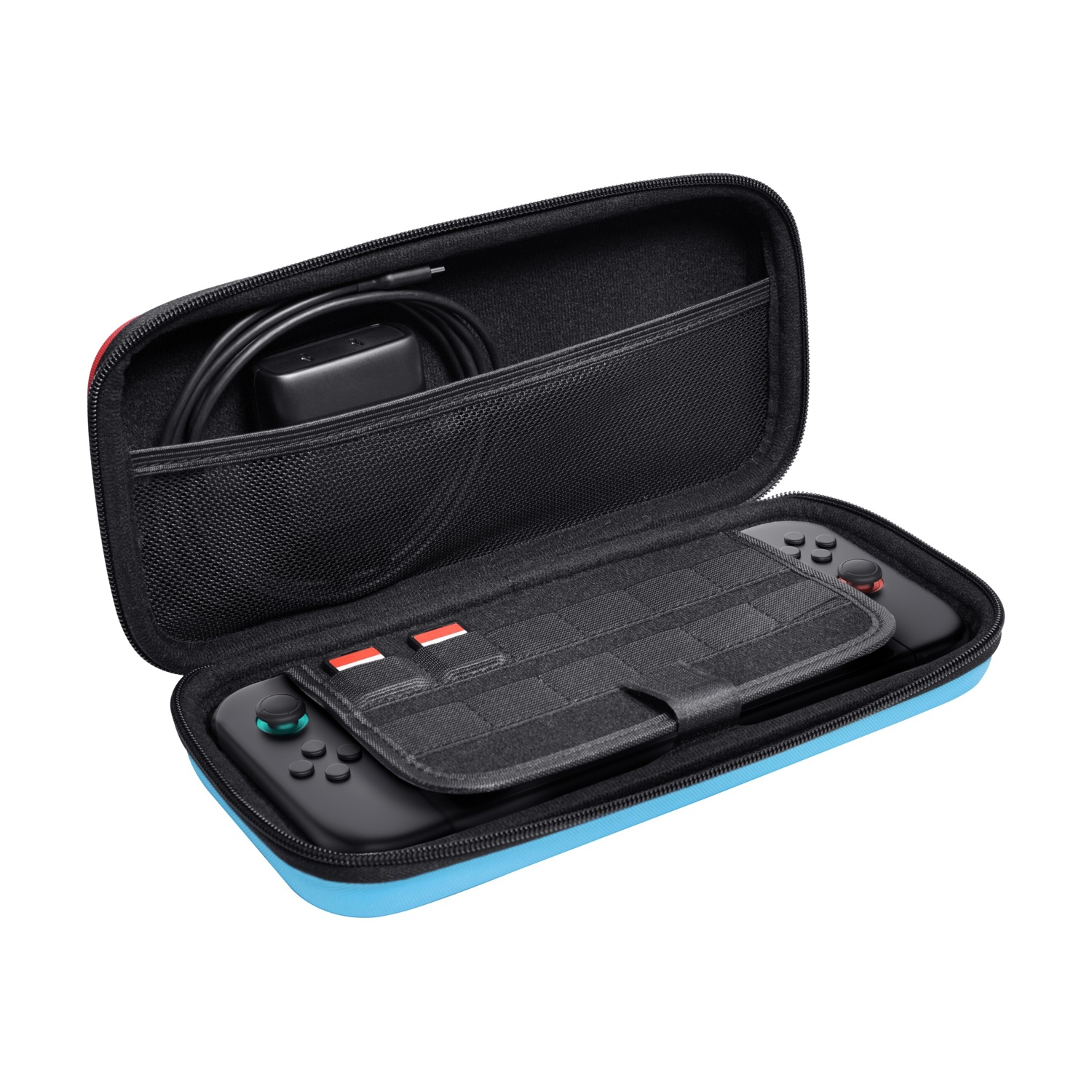 Custodia nera aperta con console, controller, cavi e caricabatterie all'interno.