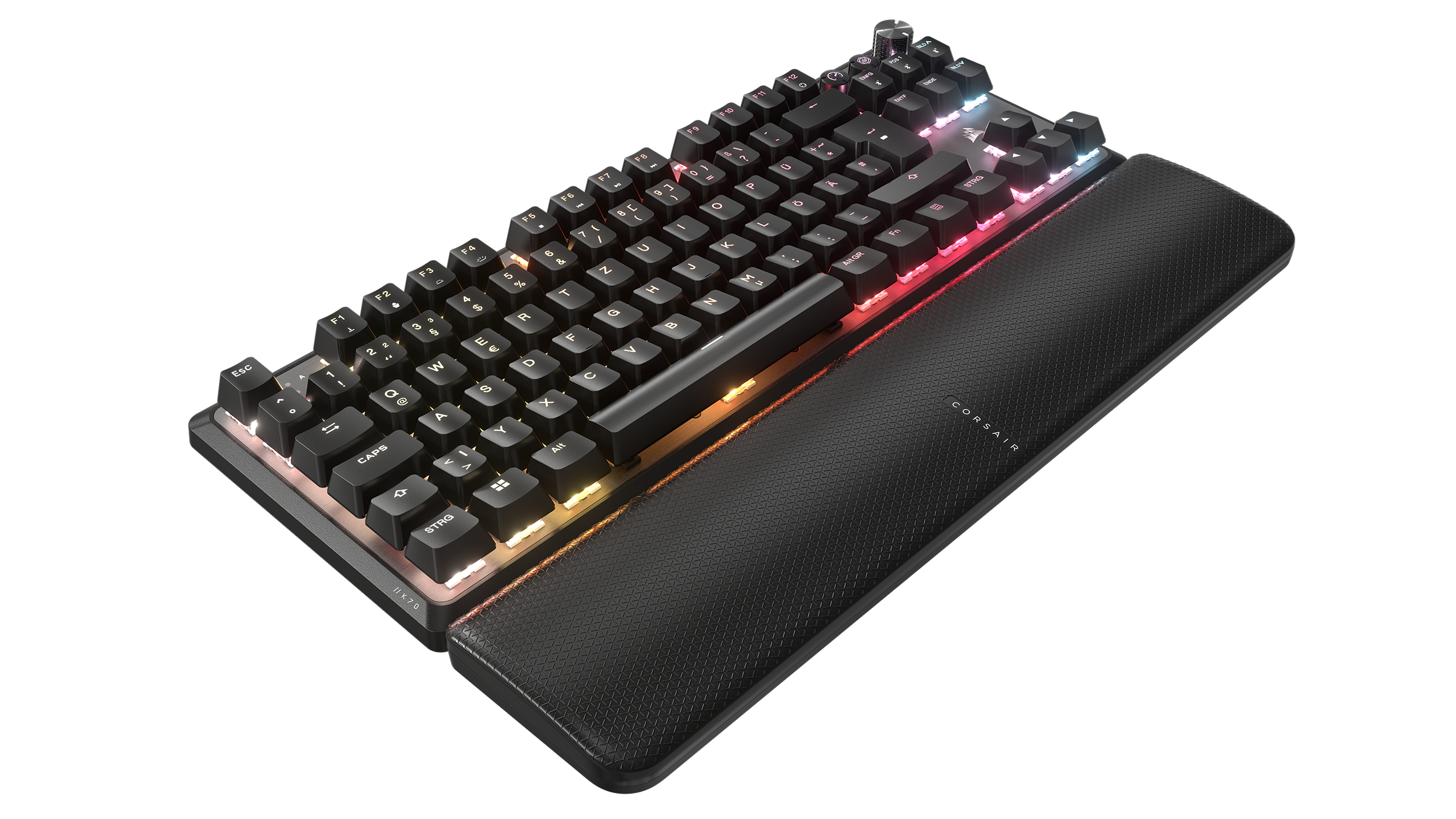 Schwarze Gaming-Tastatur mit Handballenauflage und Regenbogen-Tasten. Weißer Hintergrund.