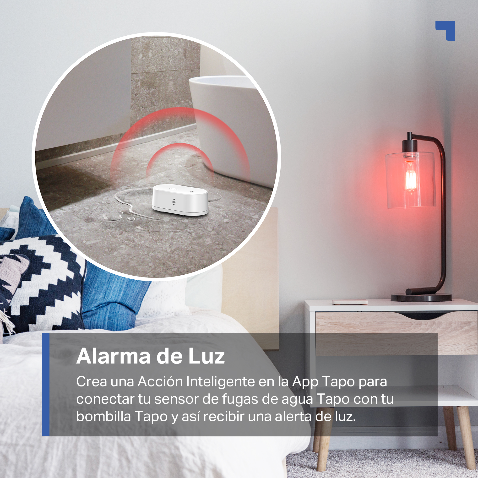 Una lámpara con luz roja en una mesita de noche. Un sensor de fugas de agua está en el suelo, cerca de una bañera.