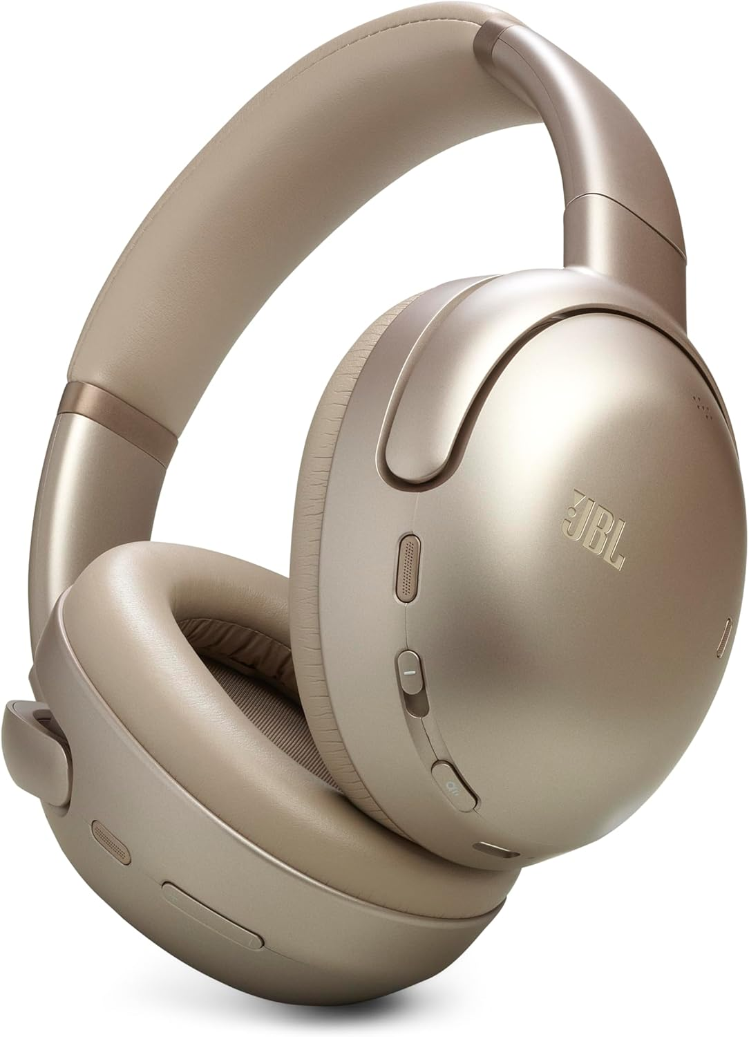 Primer plano de auriculares dorados, vista lateral.
