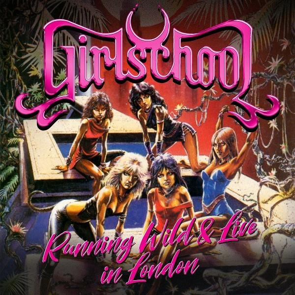 Albumcover von Girlschool, 5 Frauen vor einer Kulisse, mit einem pinkfarbenen Logo.