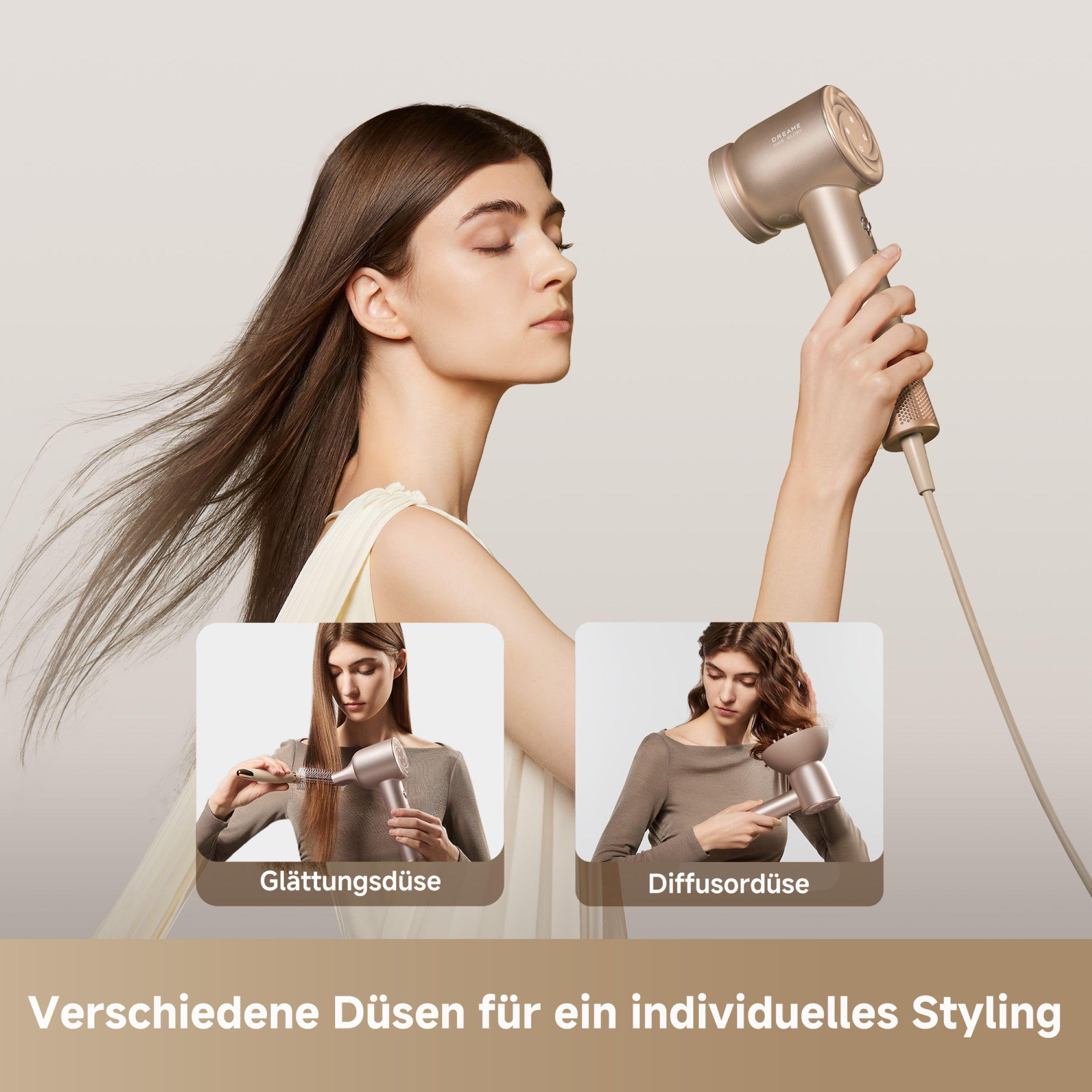 Eine Frau benutzt einen Haartrockner, mit verschiedenen Düsen, die angezeigt werden.