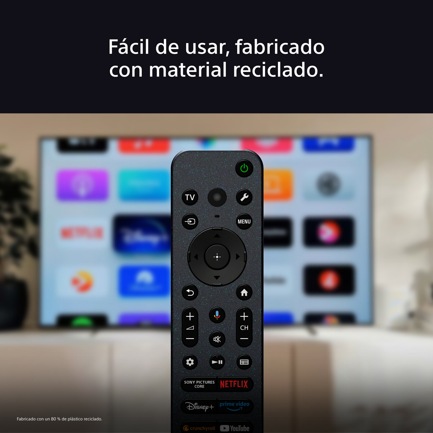 Un mando a distancia negro con botones de TV, Netflix, Disney+ y otras aplicaciones.