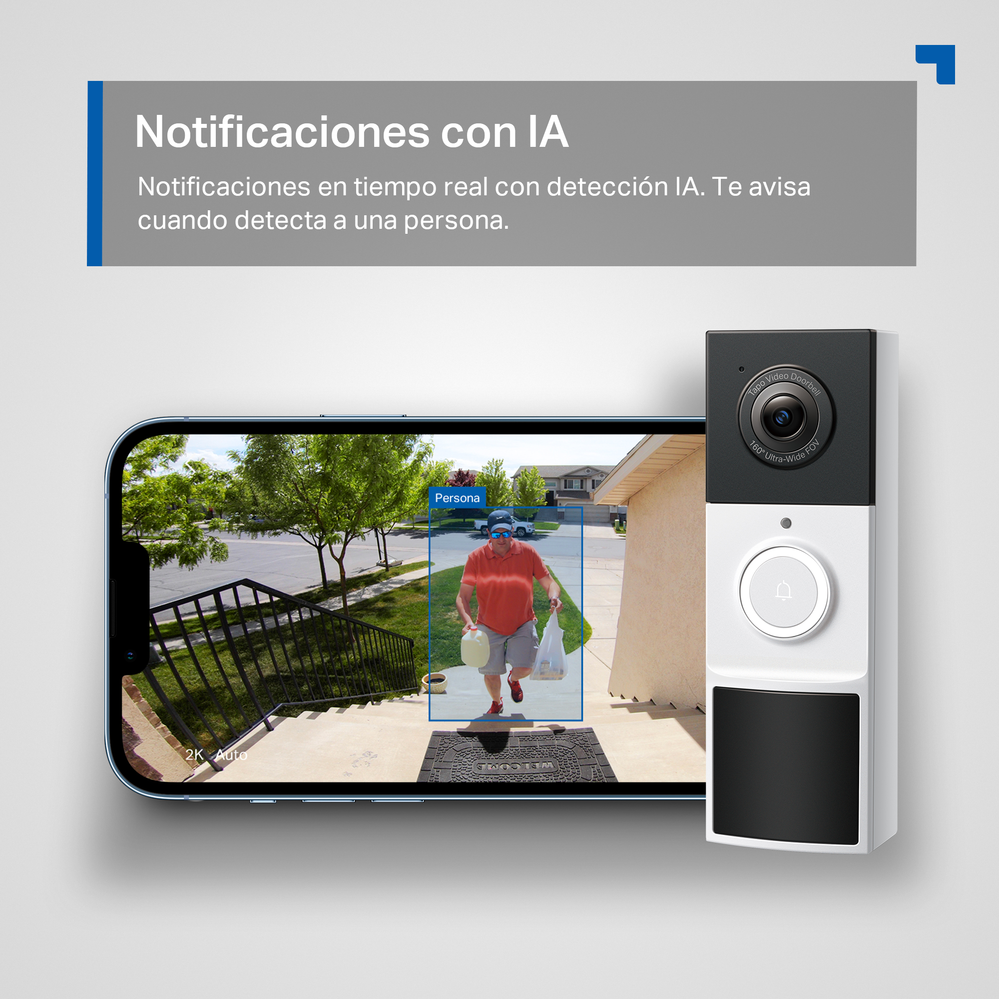 Persona en escaleras con paquetes. Pantalla del teléfono muestra persona. Timbre visible.