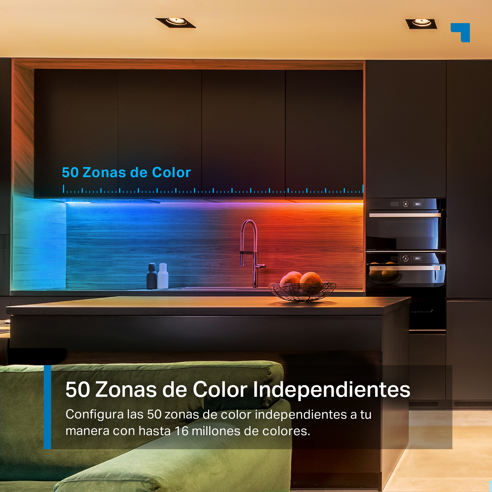 Una cocina con luces azules y rojas en la pared.