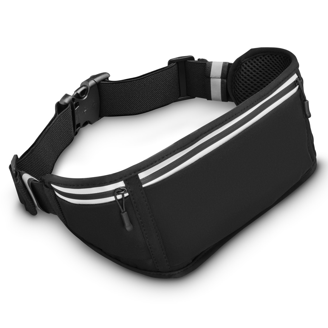 Eine schwarze Bauchtasche mit weißen Streifen, einer Schnalle und einem Reißverschluss auf weißem Hintergrund.