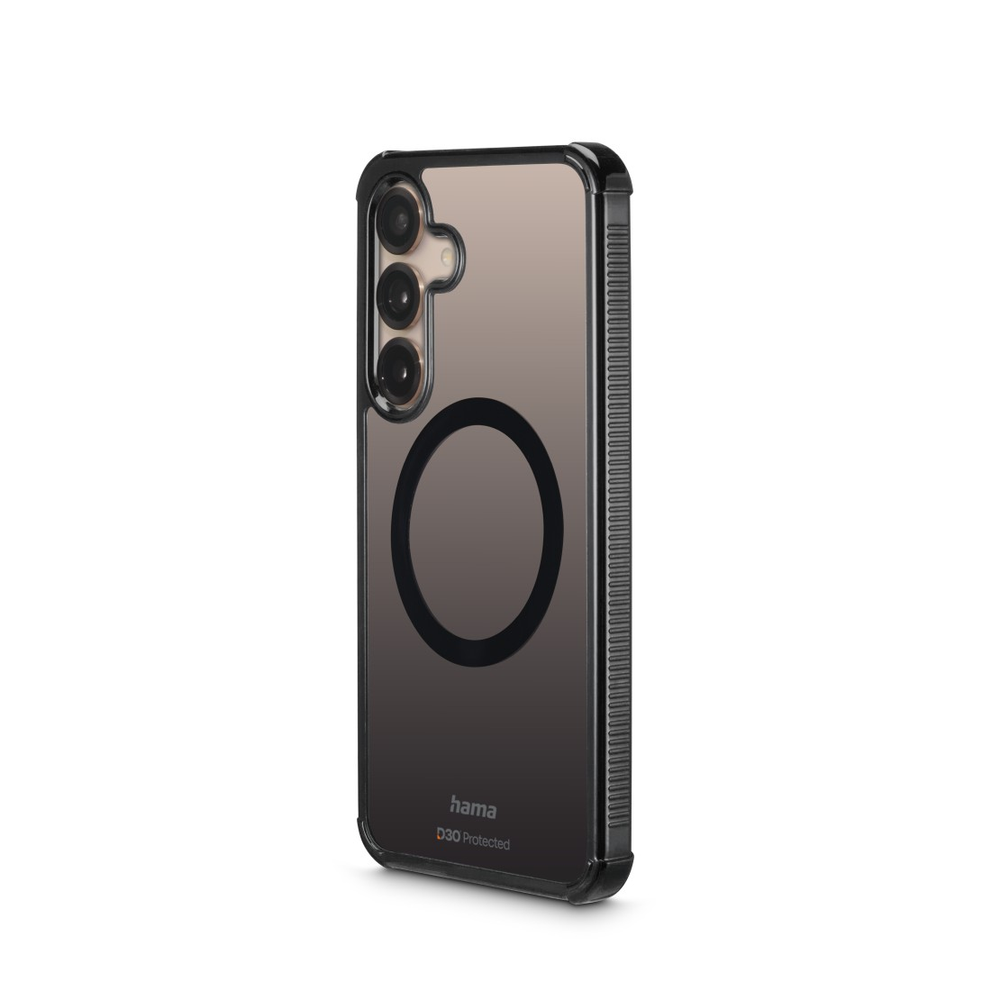 Telefon in Hülle mit drei Kameras und Magnetkreis. Weißer Hintergrund.