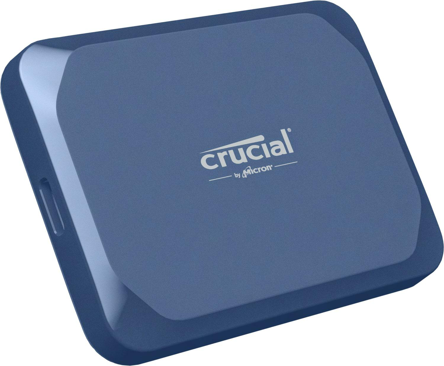 Blaue Crucial externe SSD mit abgerundeten Ecken, weißem Logo und Seitenanschluss.