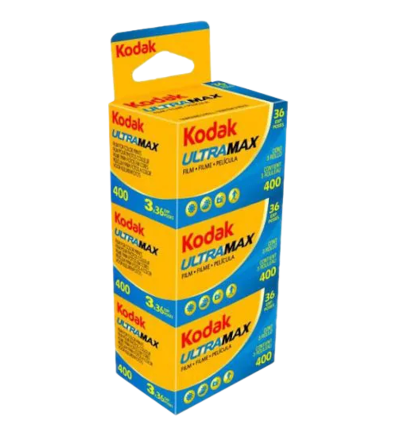 Schachtel mit Kodak Ultramax Film. Gelbe und blaue Verpackung. Text und Produktdetails sind sichtbar.