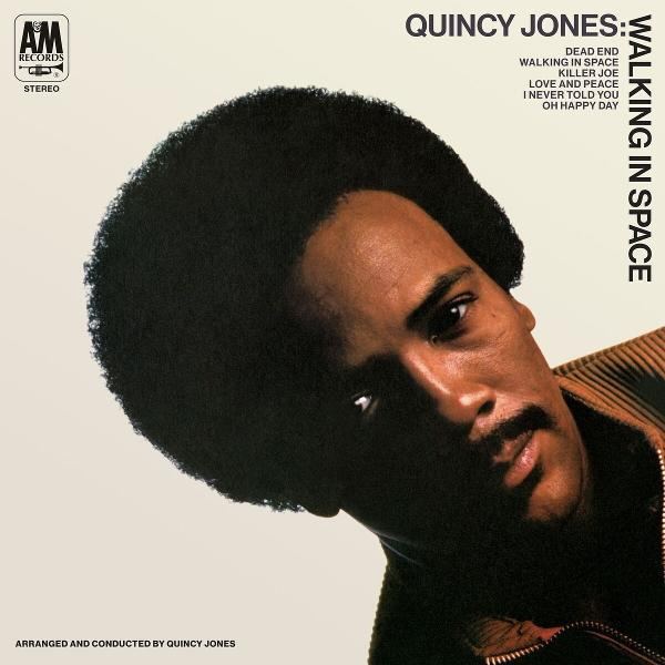 Quincy Jones : Homme avec afro, pochette d'album, fond beige, titres des chansons.