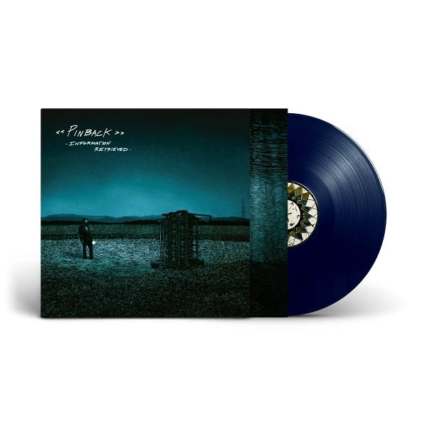 Pinback Albumcover. Mann mit Taschenlampe, Maschine, eine Vinyl-Schallplatte rechts.
