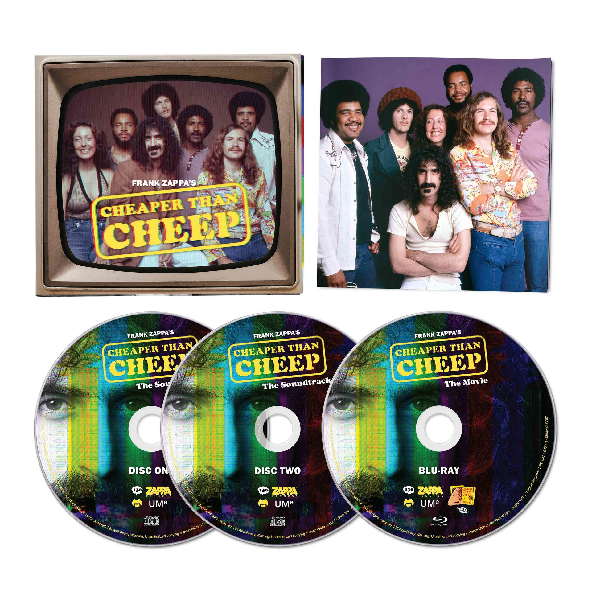 Ein Retro-Fernseher, der eine Band auf der Bühne zeigt, und 3 CDs. Der Text lautet Frank Zappas CHEAPER THAN CHEEP.