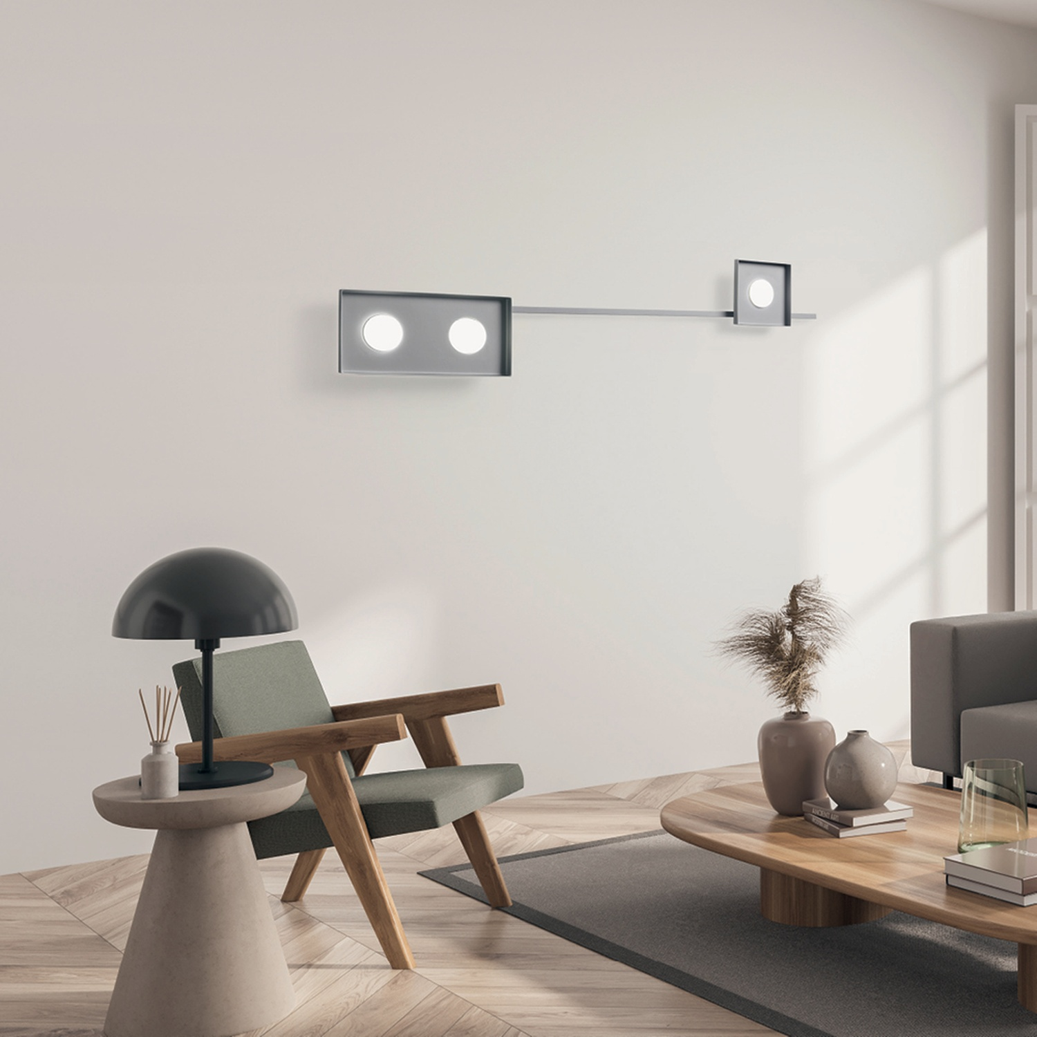 Interni moderni con un'applique, una sedia, un tavolo e oggetti decorativi.