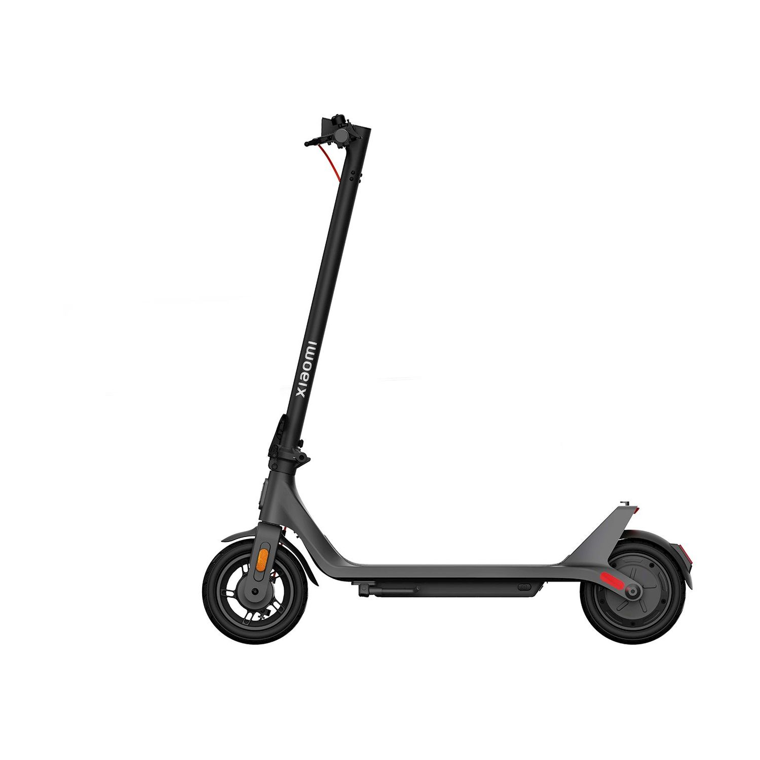 Scooter elettrico Xiaomi nero, vista angolata. Il logo Xiaomi sullo stelo.
