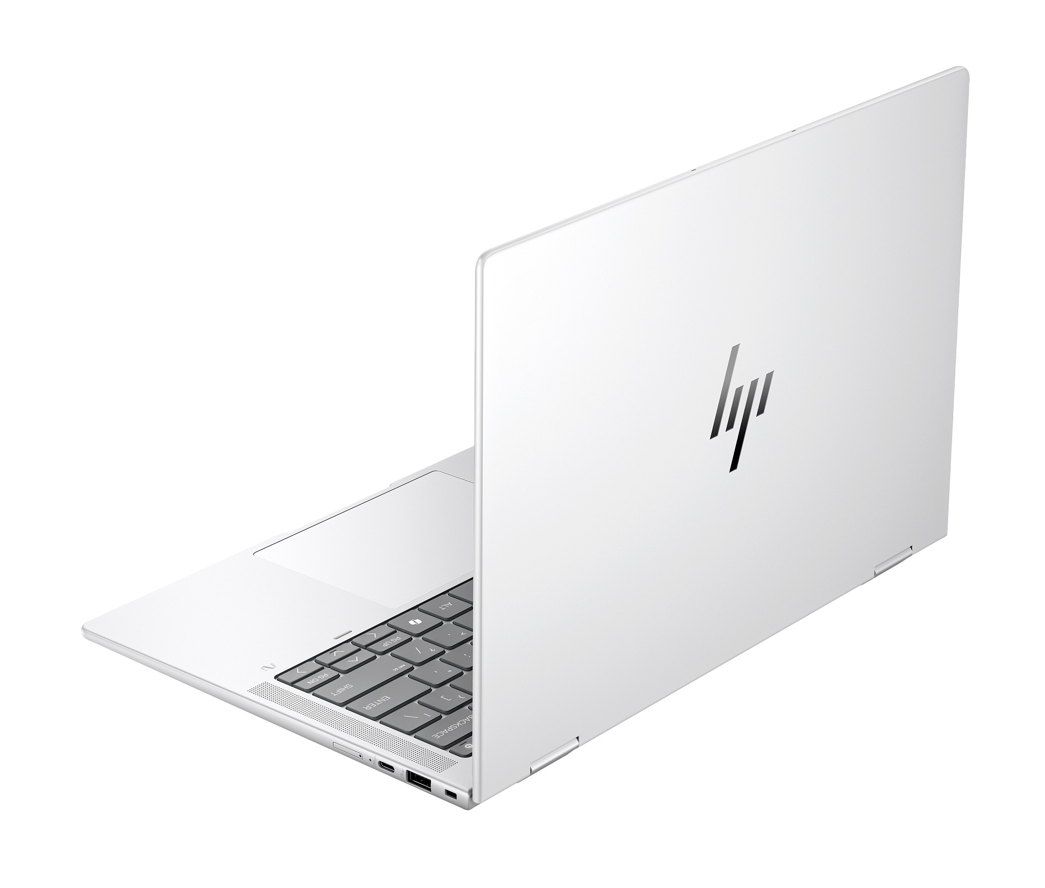 Weißer Laptop, geöffnet, HP-Logo auf der Rückseite, Winkelansicht.