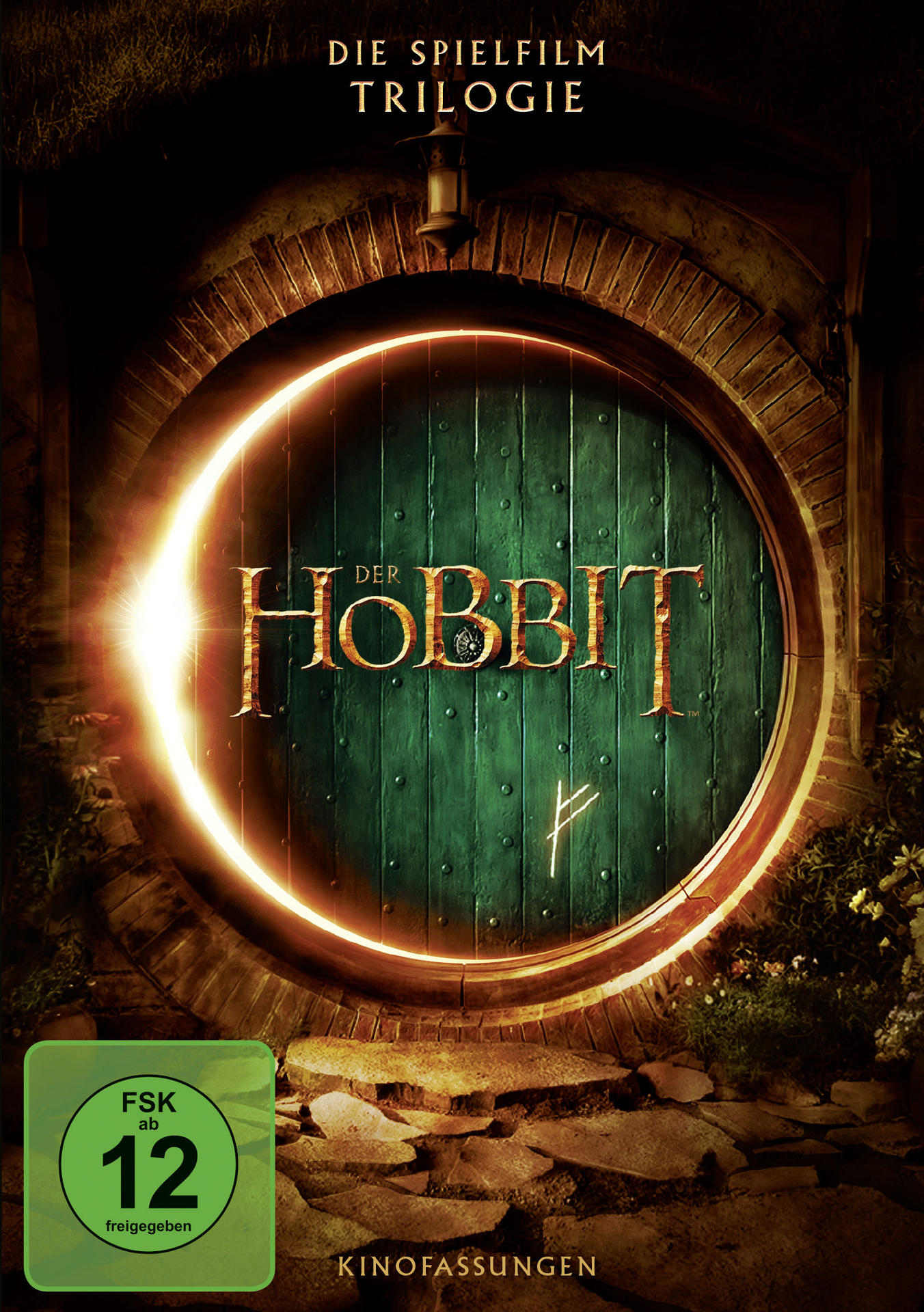 Die Hobbit-Trilogie DVD-Cover. Eine grüne Tür in einer Steinmauer mit hellem Licht dahinter.