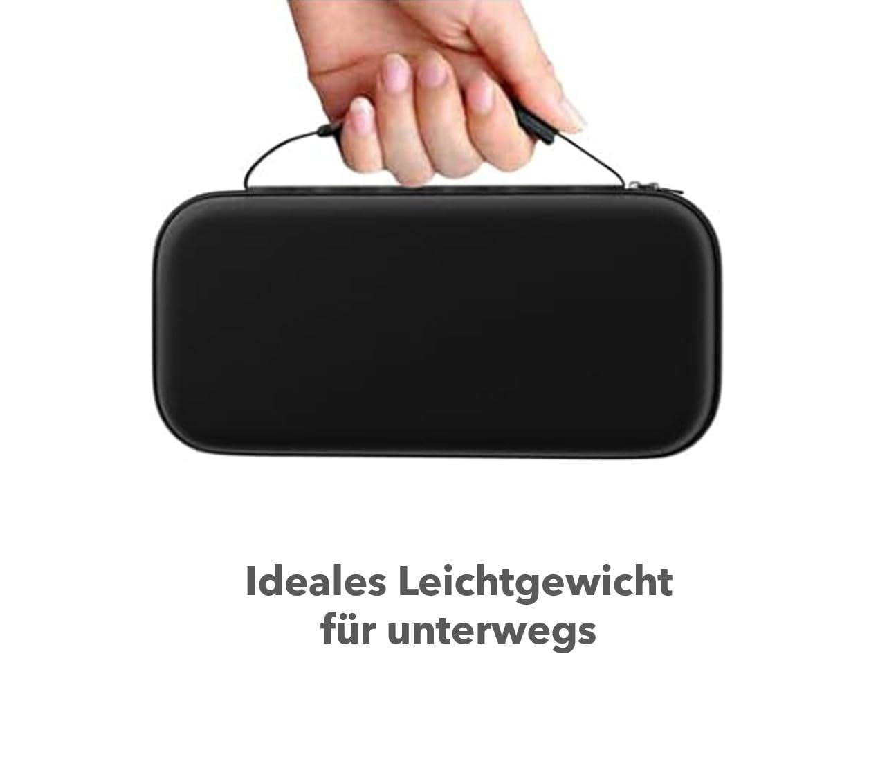 Hand hält eine schwarze Switch 2-Hülle, ideal für unterwegs.