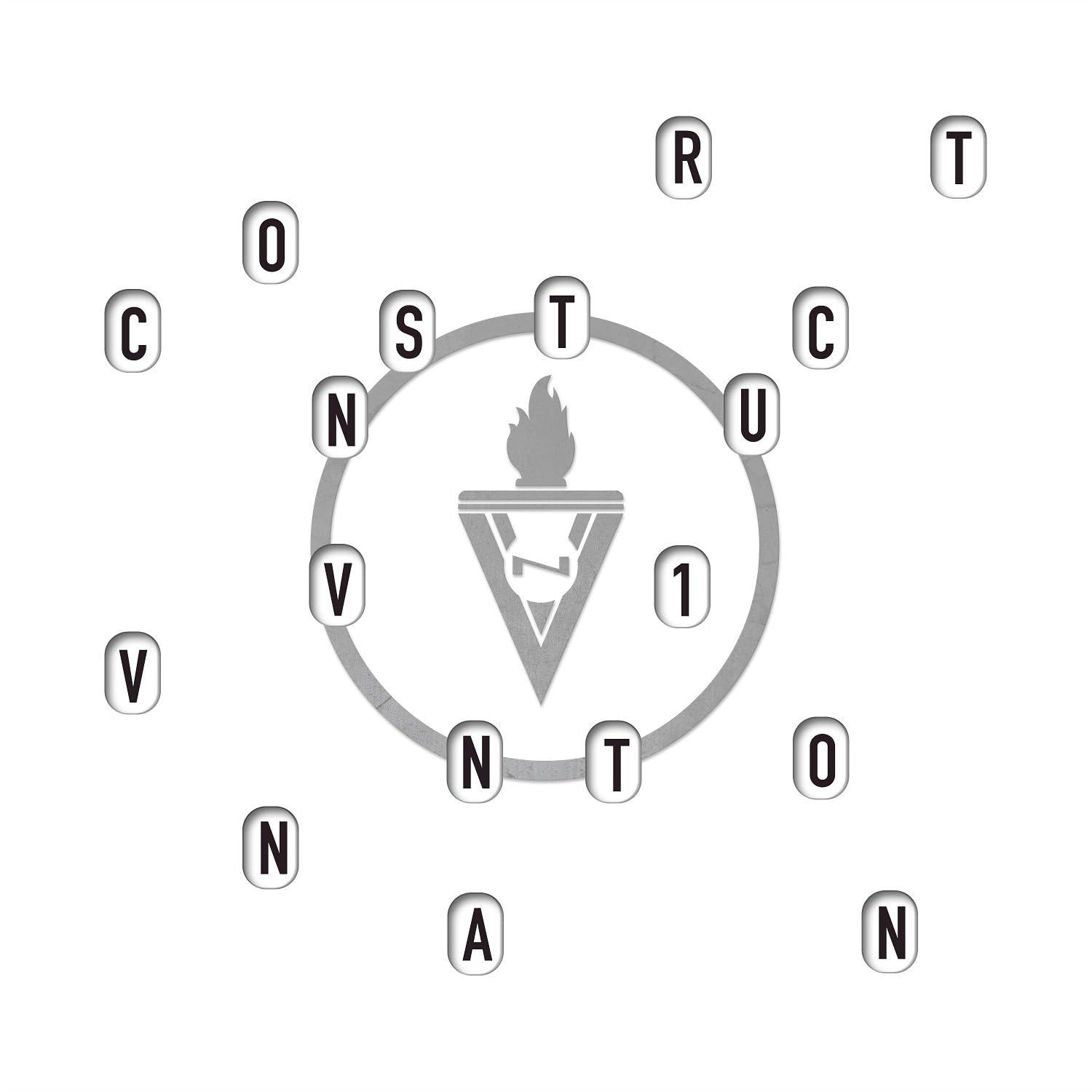 Weißer Hintergrund mit einem Buchstabenkreis um ein Logo. Das Logo ist eine Flamme in einem Dreieck.