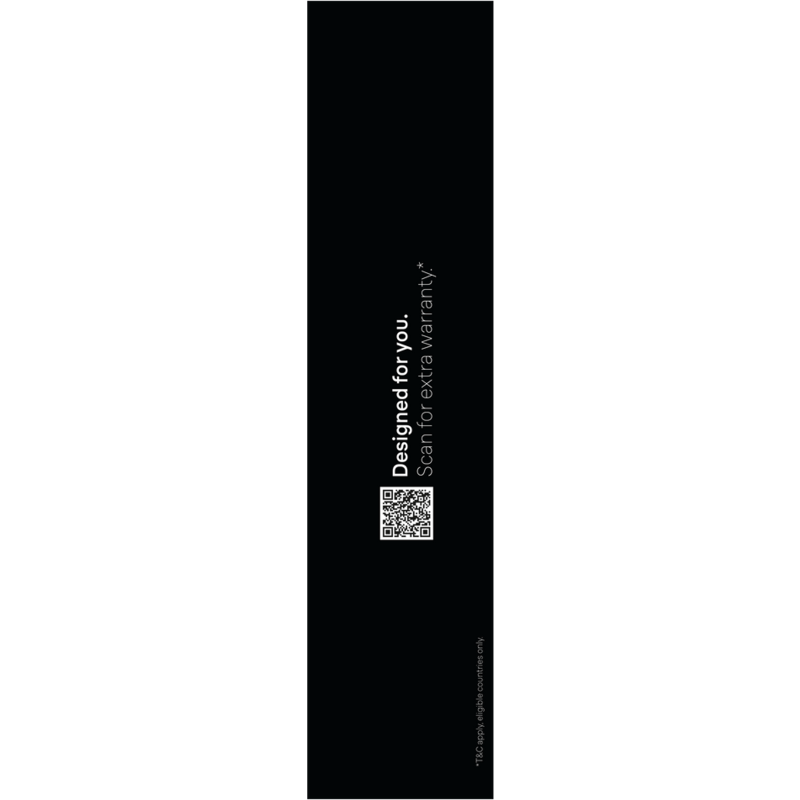 Embalaje de producto largo y negro con un código QR y texto 'Designed for you'.