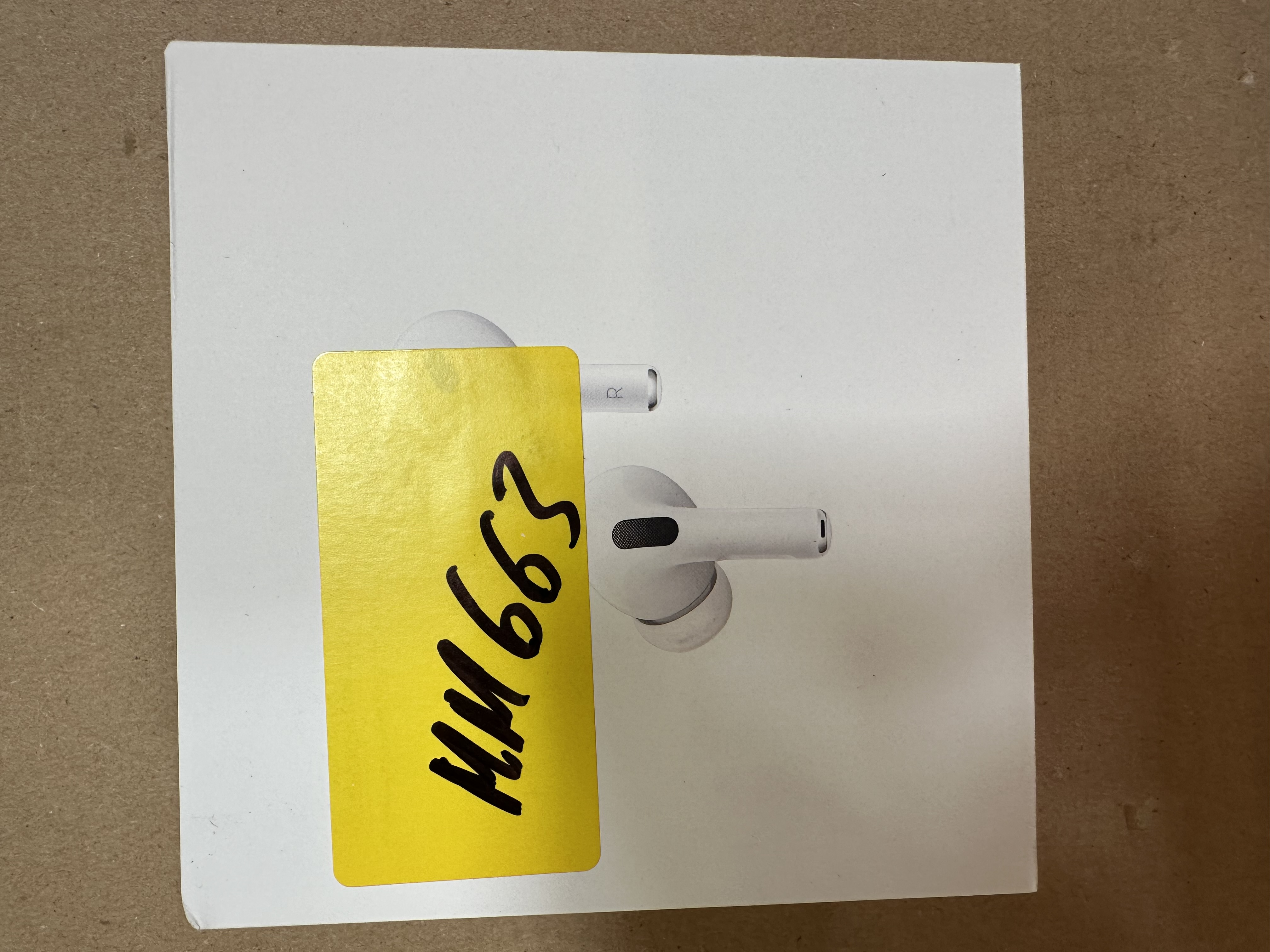 OUTLET Słuchawki bezprzewodowe APPLE AirPods Pro (2. generacji) z etui MagSafe (USB‑C) MTJV3ZM/A Biały