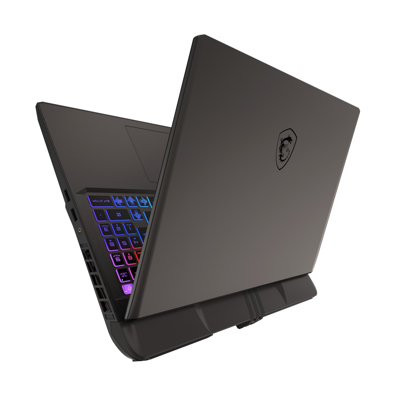 Un laptop con lo schermo aperto e il coperchio inclinato verso l'alto. La parte posteriore del laptop è visibile.