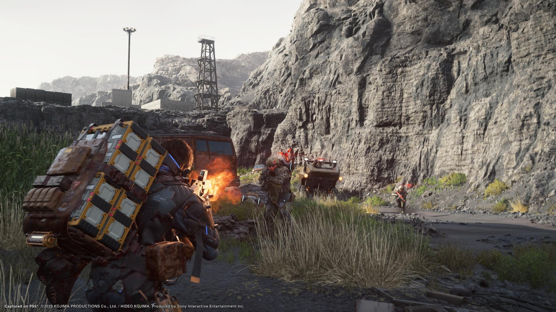 Eine Figur in futuristischer Umgebung, die eine Waffe auf Feinde in einer Schlacht abfeuert.