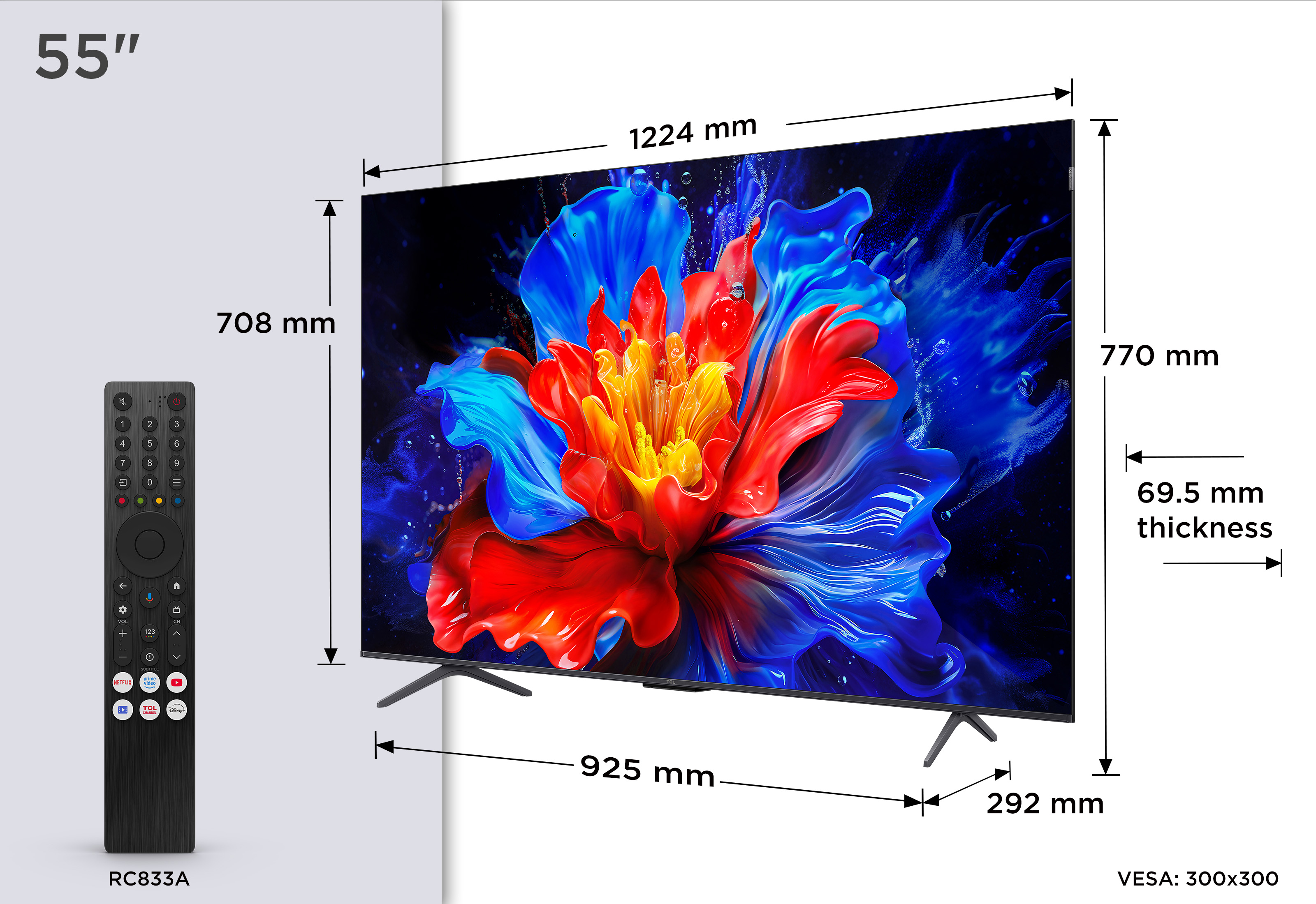 Un téléviseur 55” avec dimensions affichées, une télécommande et un affichage floral. Les mesures sont également indiquées.