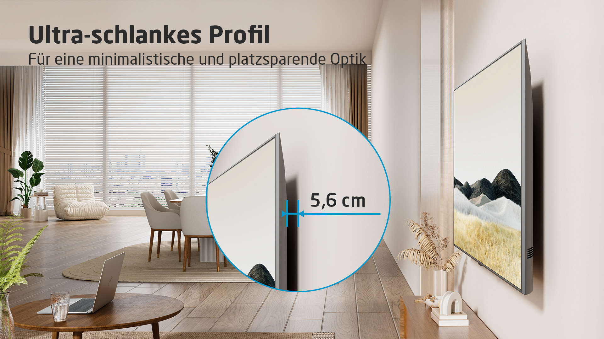 TV monté sur un mur blanc. Gros plan montre le profil mince, mesure 5,6 cm.
