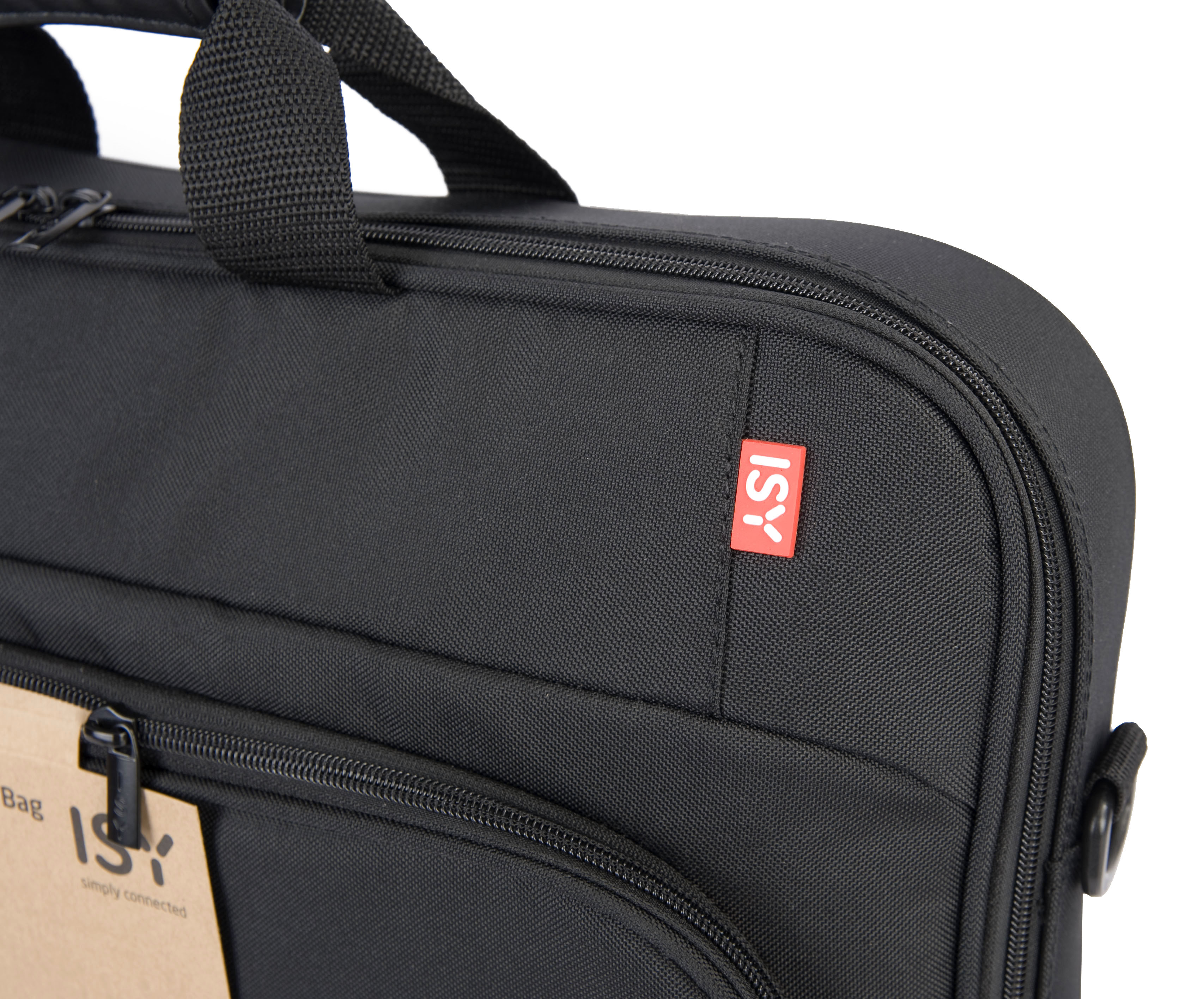 Primo piano di una borsa nera per laptop. Un'etichetta ISY rossa è sul lato. Lo sfondo è bianco.