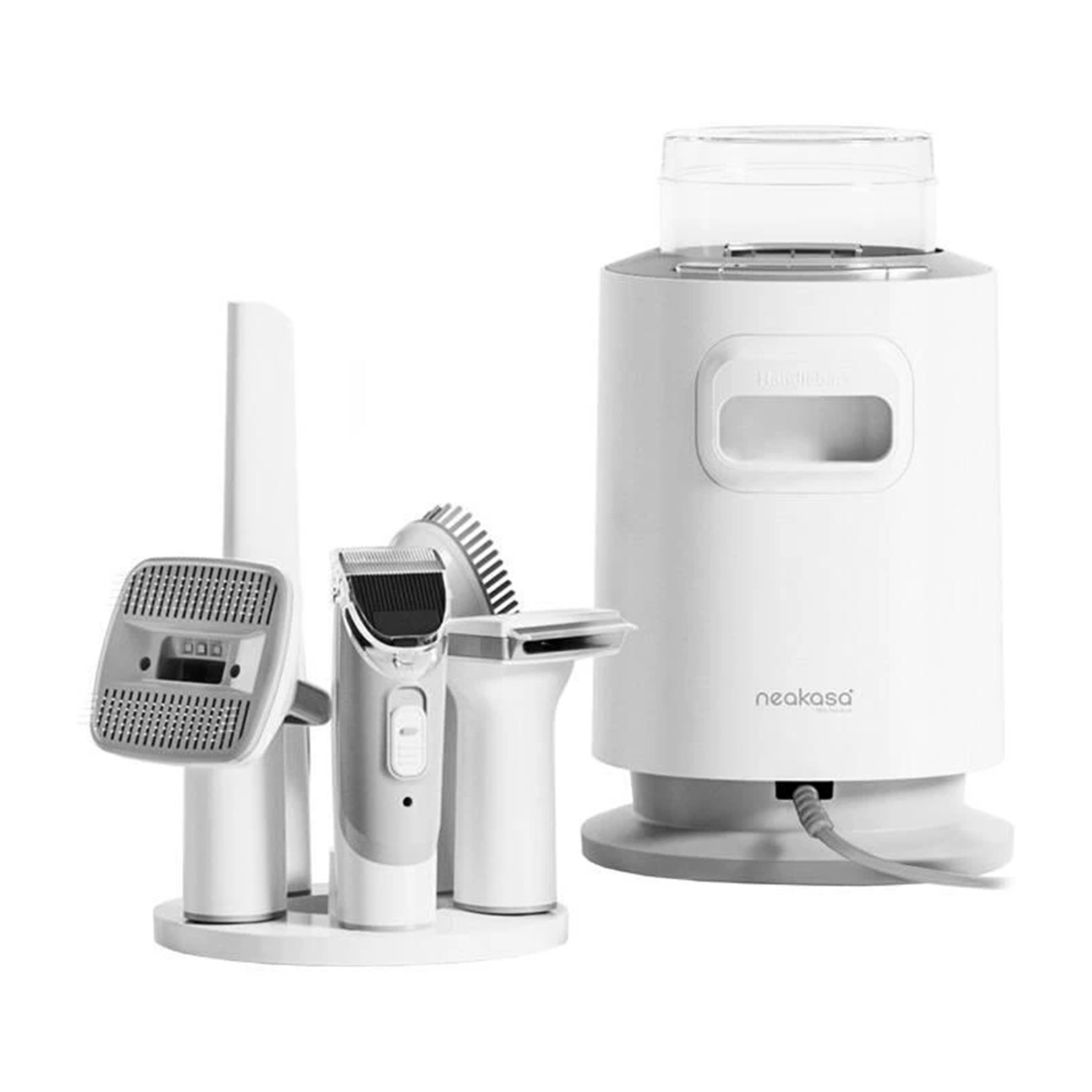 Set di toelettatura bianco per animali domestici con accessori multipli. Include un'asciugatrice, tosatrici e spazzole.