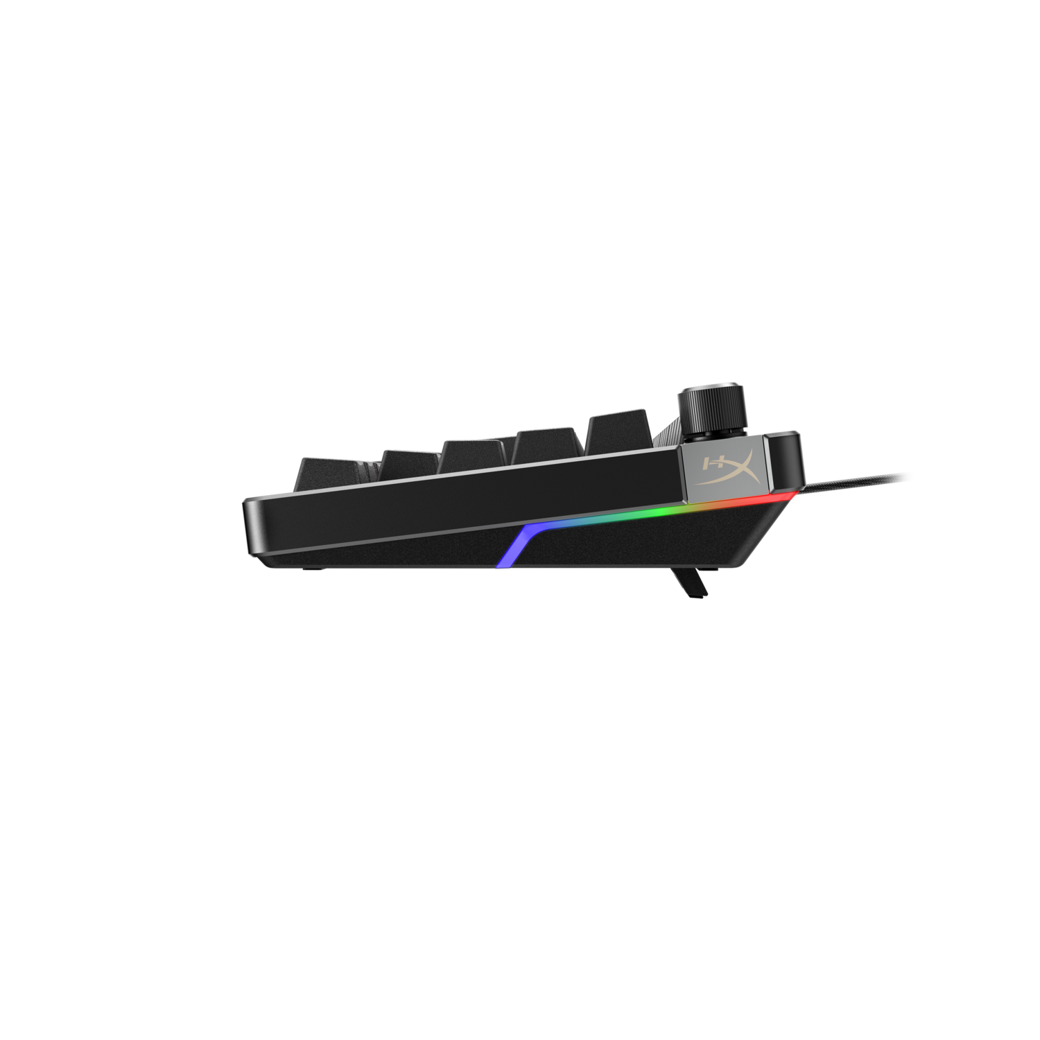 Zijaanzicht van een zwart toetsenbord met RGB-verlichting en kabel.