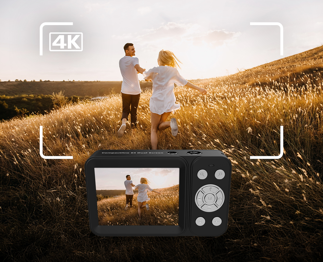 Un appareil photo affiche un couple courant dans un champ. Une icône 4K est dans le coin.
